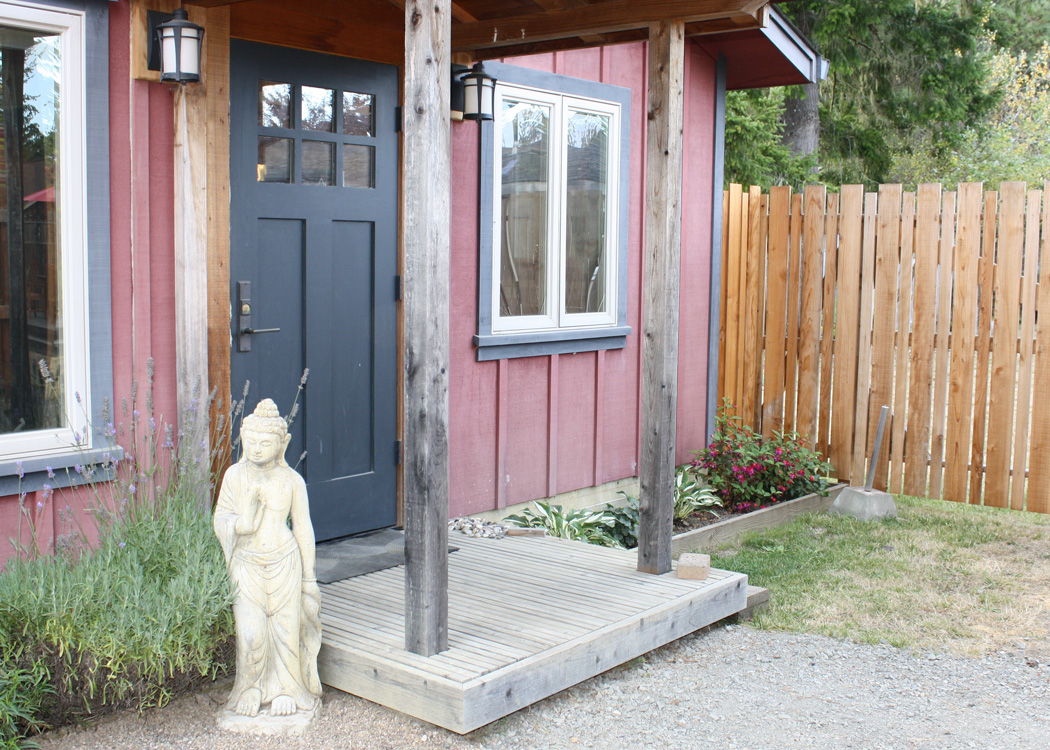 Red Barn RetreatA Peaceful Cottage Guesthouses for Rent in Little River, California, United
