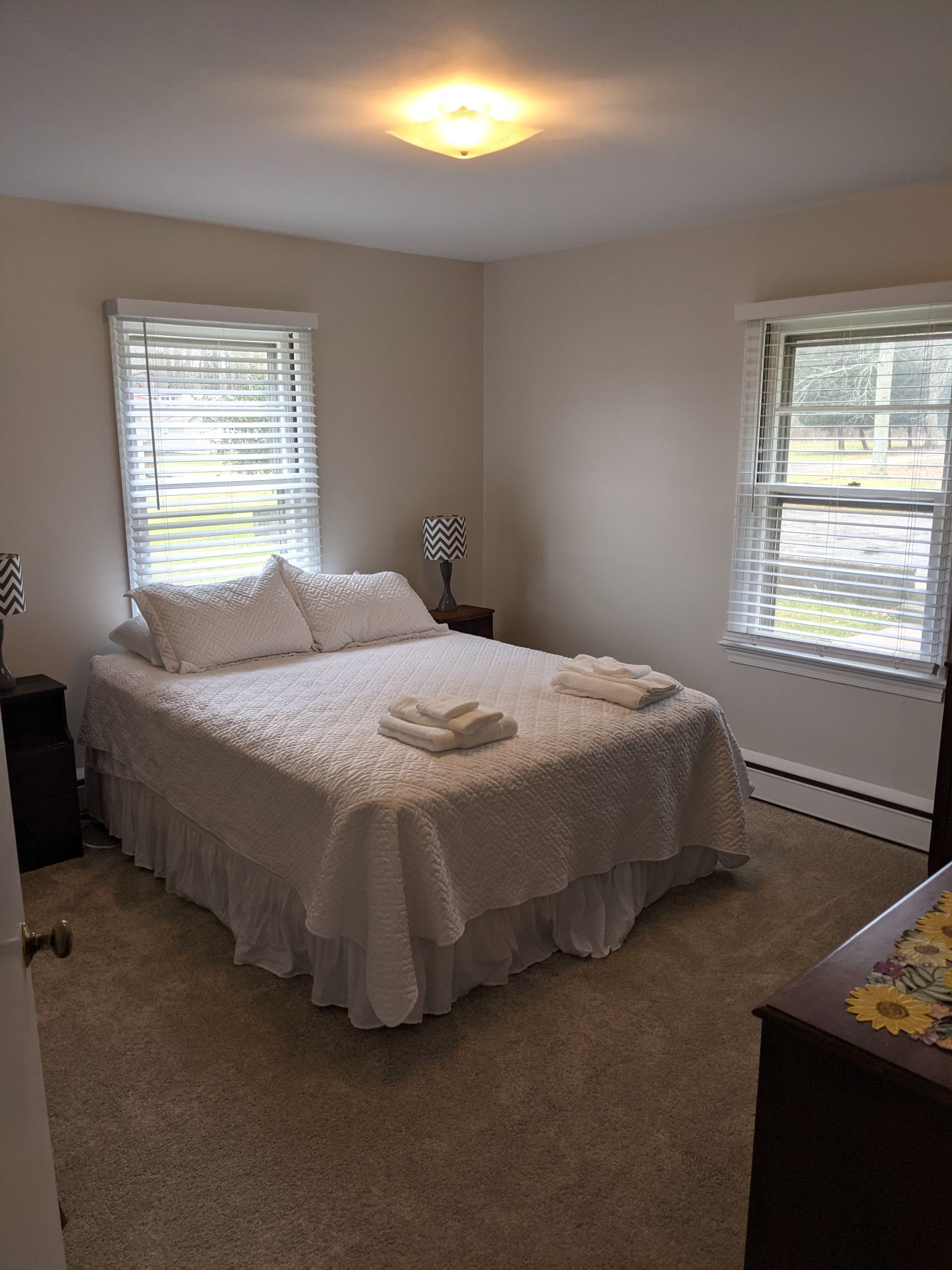 8 ACRE WATERFRONT OASIS, PETFRIENDLY! 140FT PIER! Houses for Rent in