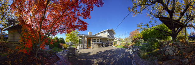 South Hill Home with Bay View
