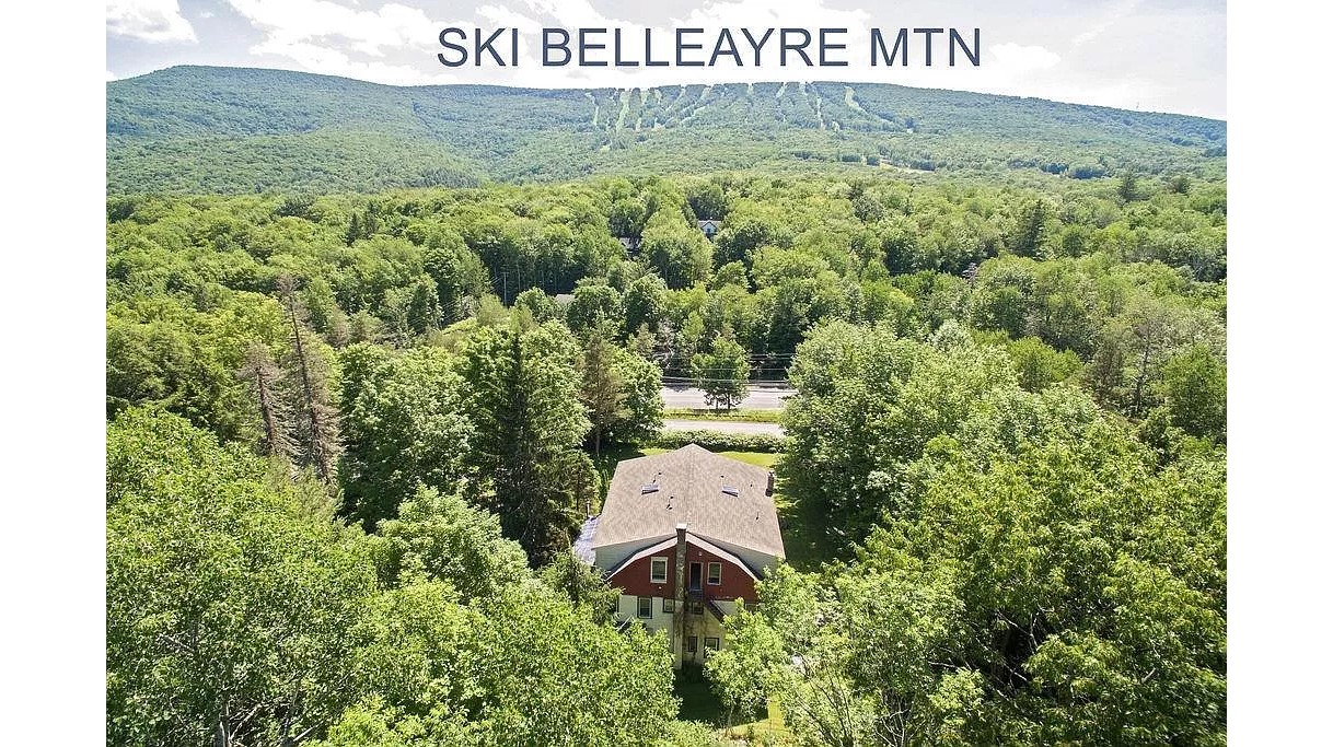 The Ulster Room at The Gateway at Pine Hill Bed and breakfasts for