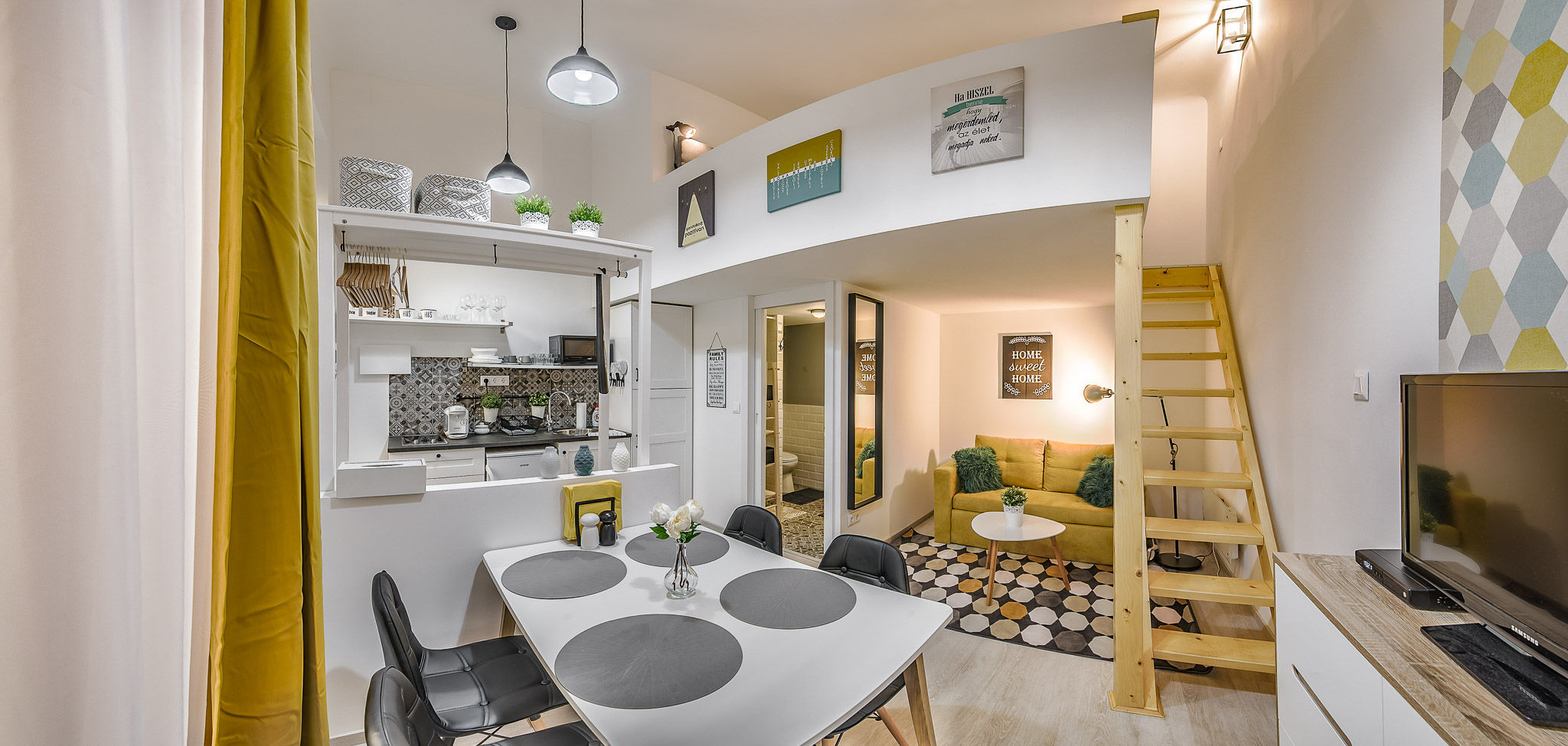 Vintage 1 BDRM studio apt in BP's party district ♥