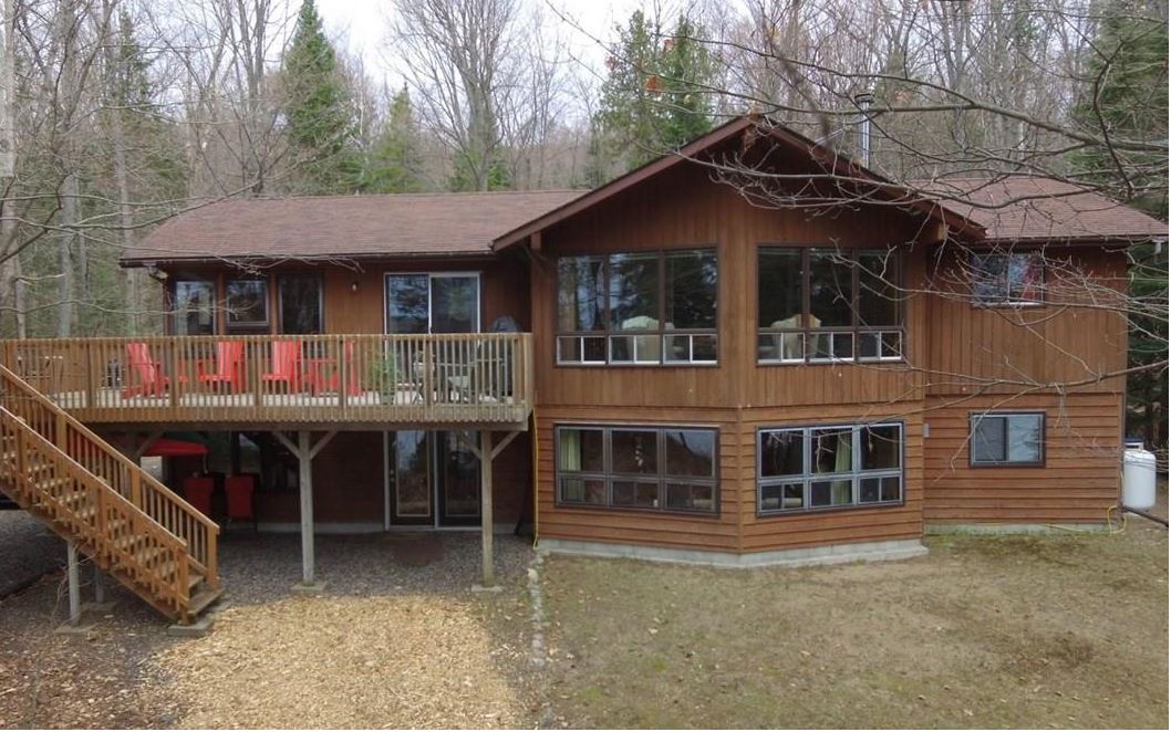 Beautiful Haliburton Cottage Cottages for Rent in Eagle Lake, Ontario