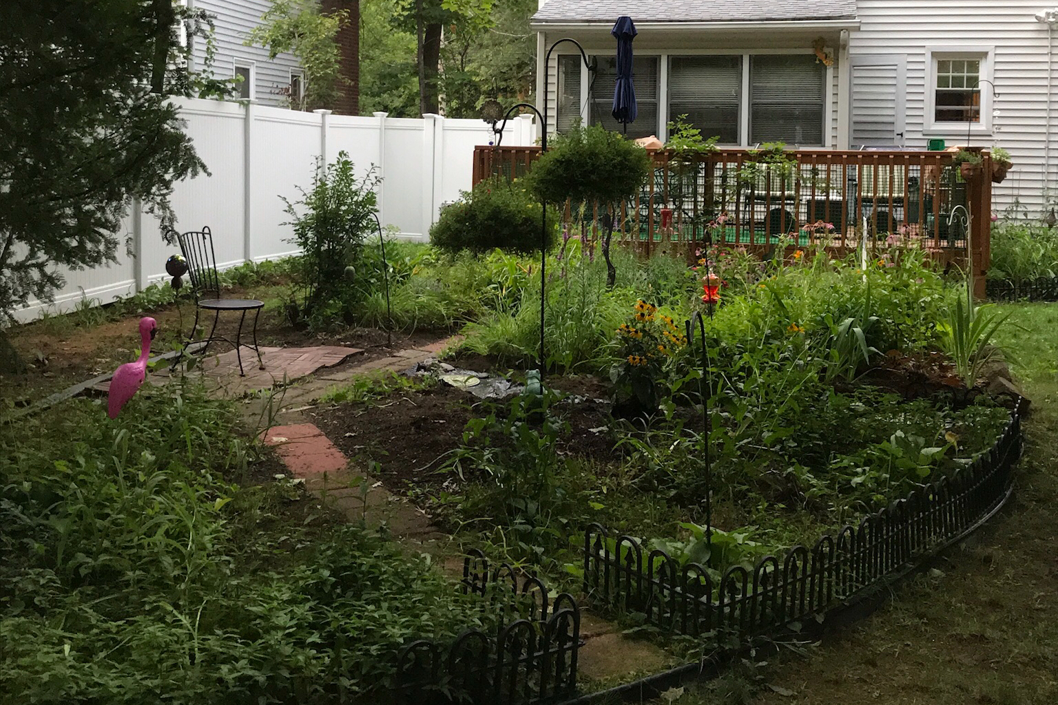Cozy, quiet, a short drive to New Haven.