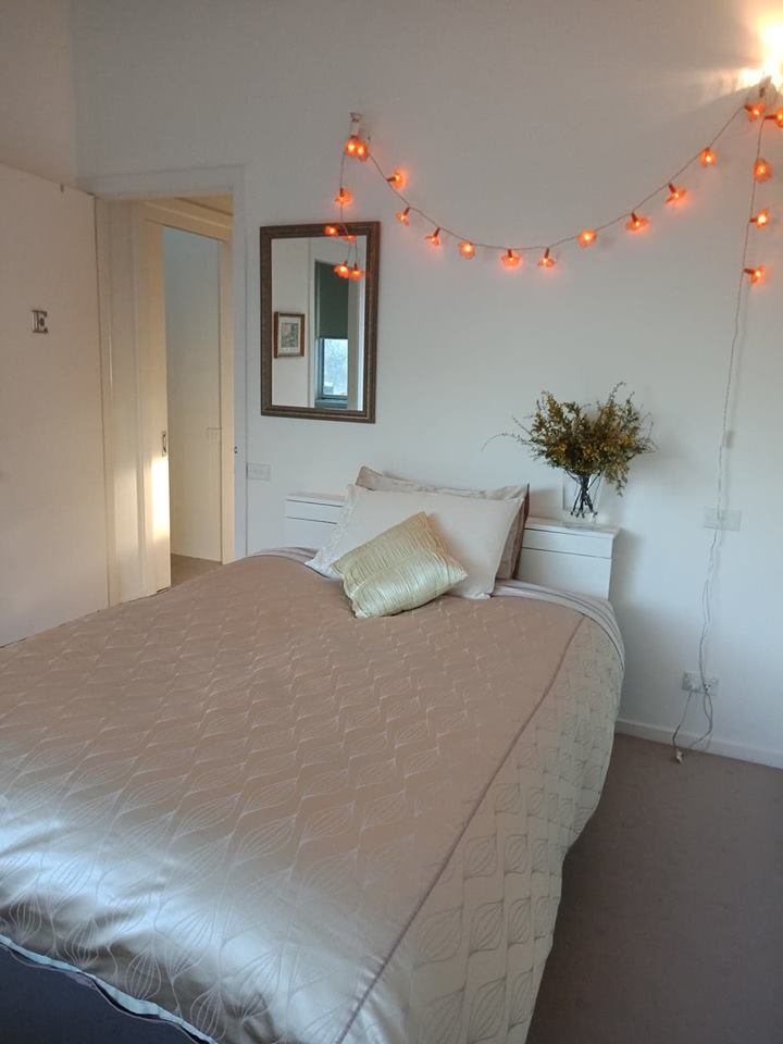 Bedroom/ensuite for female guests in North Carlton in Yarra, Melbourne