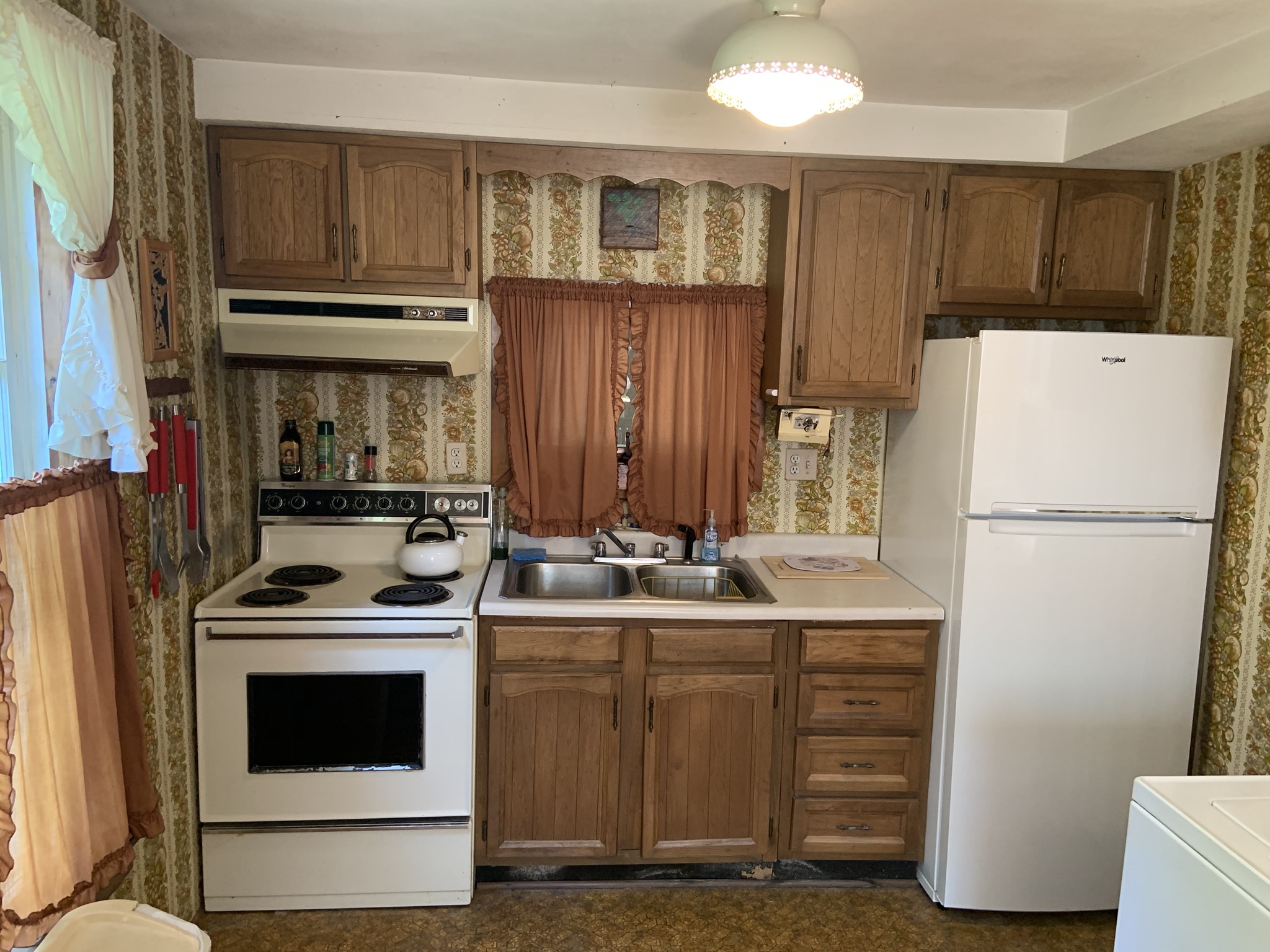 Cozy Vintage Adirondack Mtn Home 100ft from Water Houses for Rent in