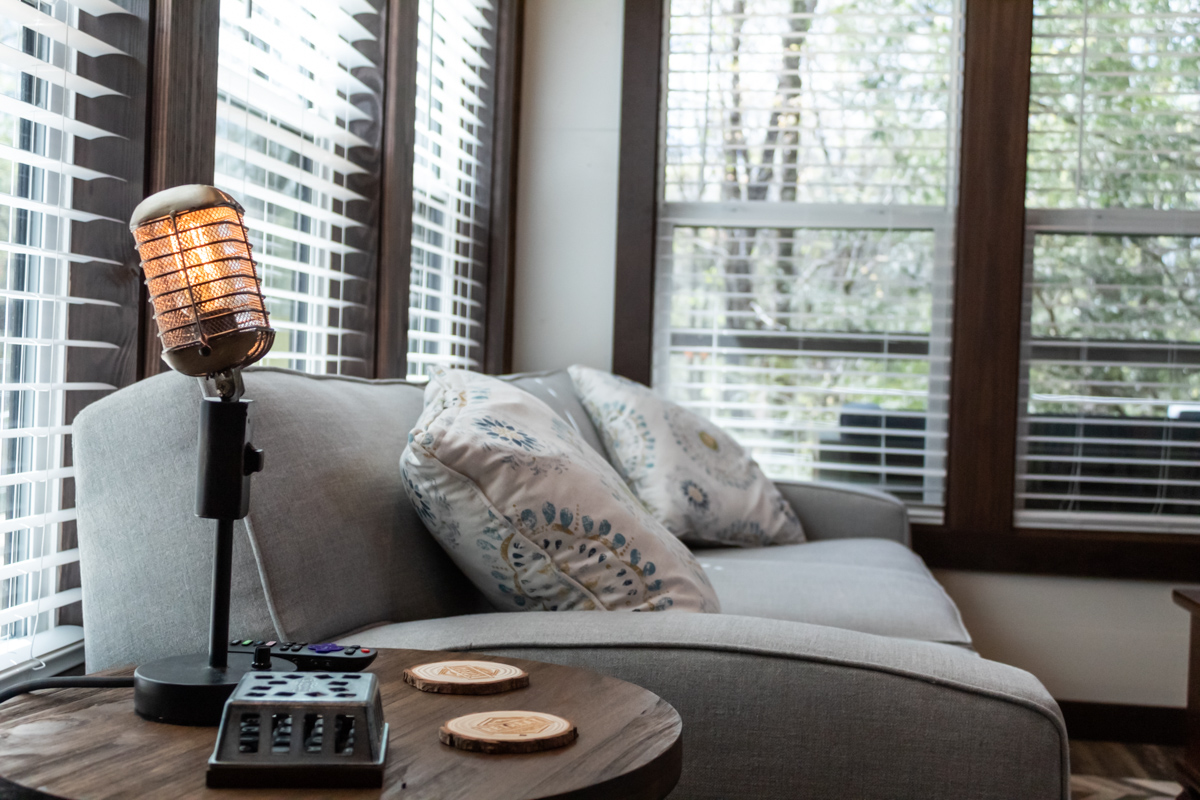 On the Edge at The Retreat at Deer Lick Falls Tiny houses for Rent in