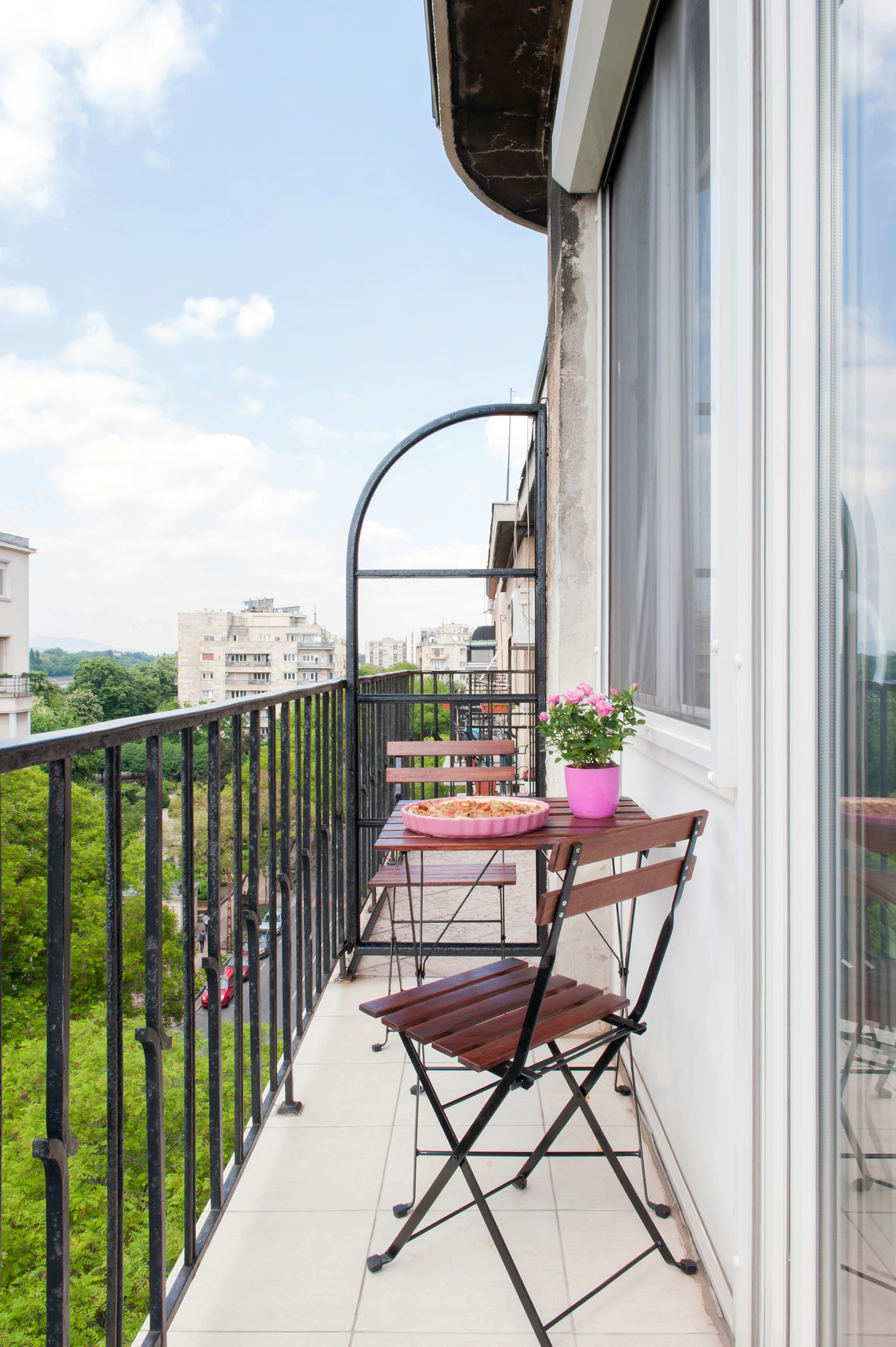Sunny Balcony Studio near the Danube & Parliament