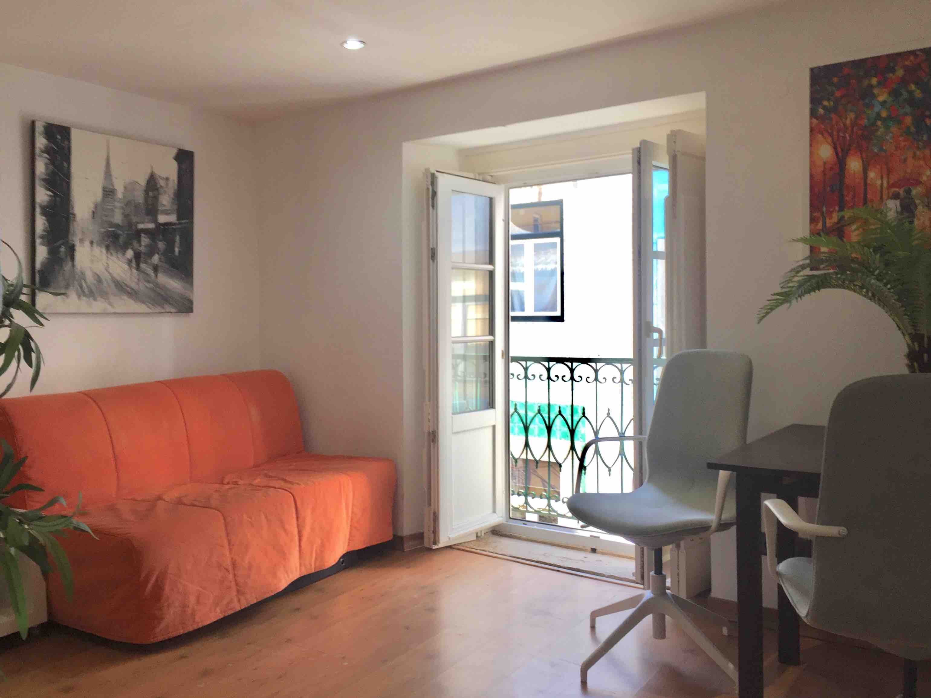 Bairro Alto apartment in Misericrdia, Lisbon