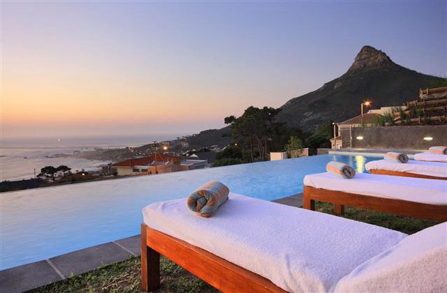 Modern luxurious sea view apartment