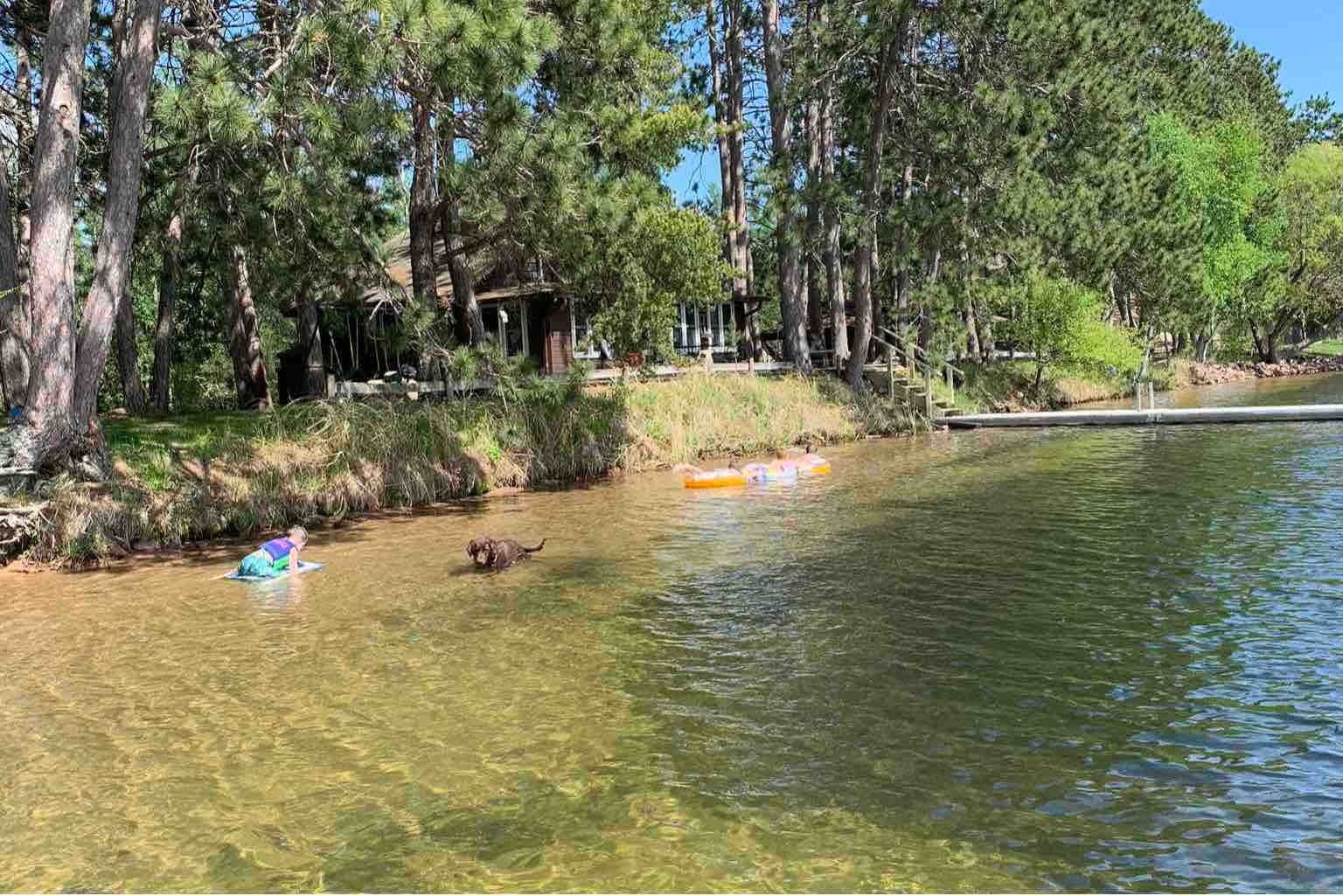 The Boxcar Cozy 2 Bdrm Cabin on Waters Edge Cabins for Rent in