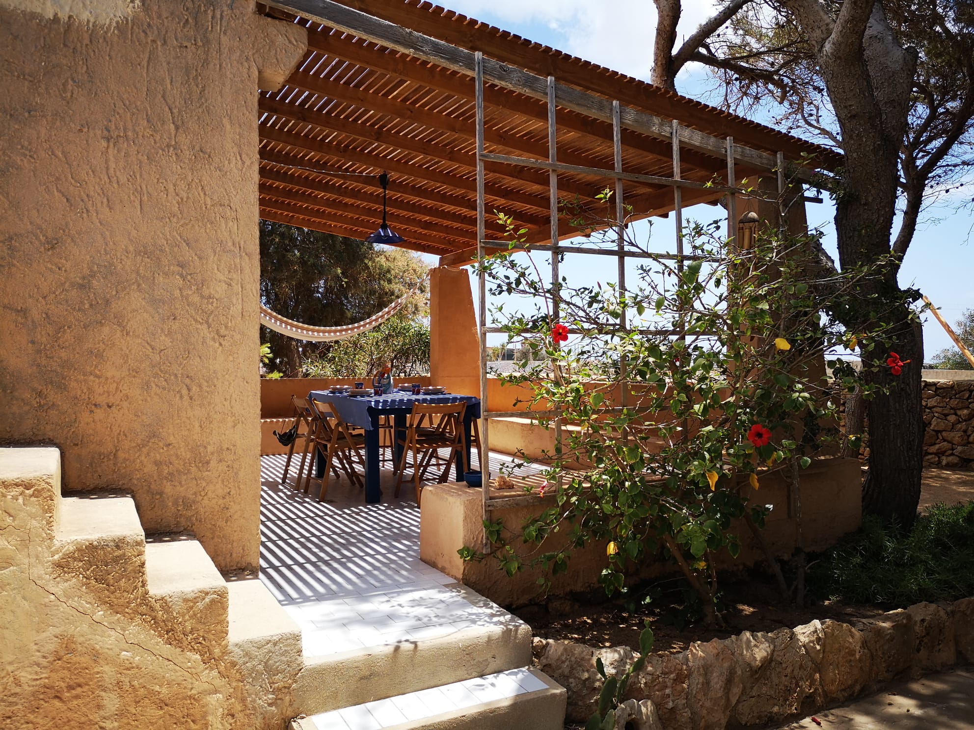 Style , peace and comfort just a stone's throw from Cala Croce