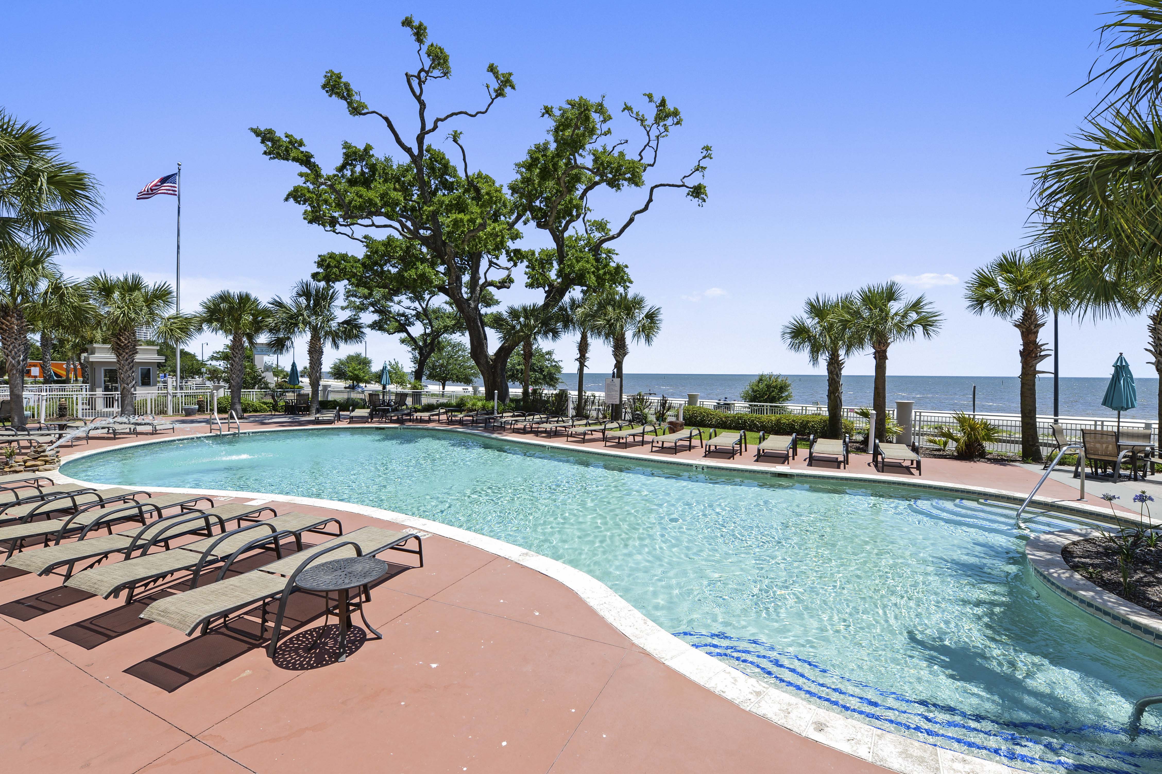 Pelican Pointe Condo Legacy Towers! Gulfport, MS Condominiums for