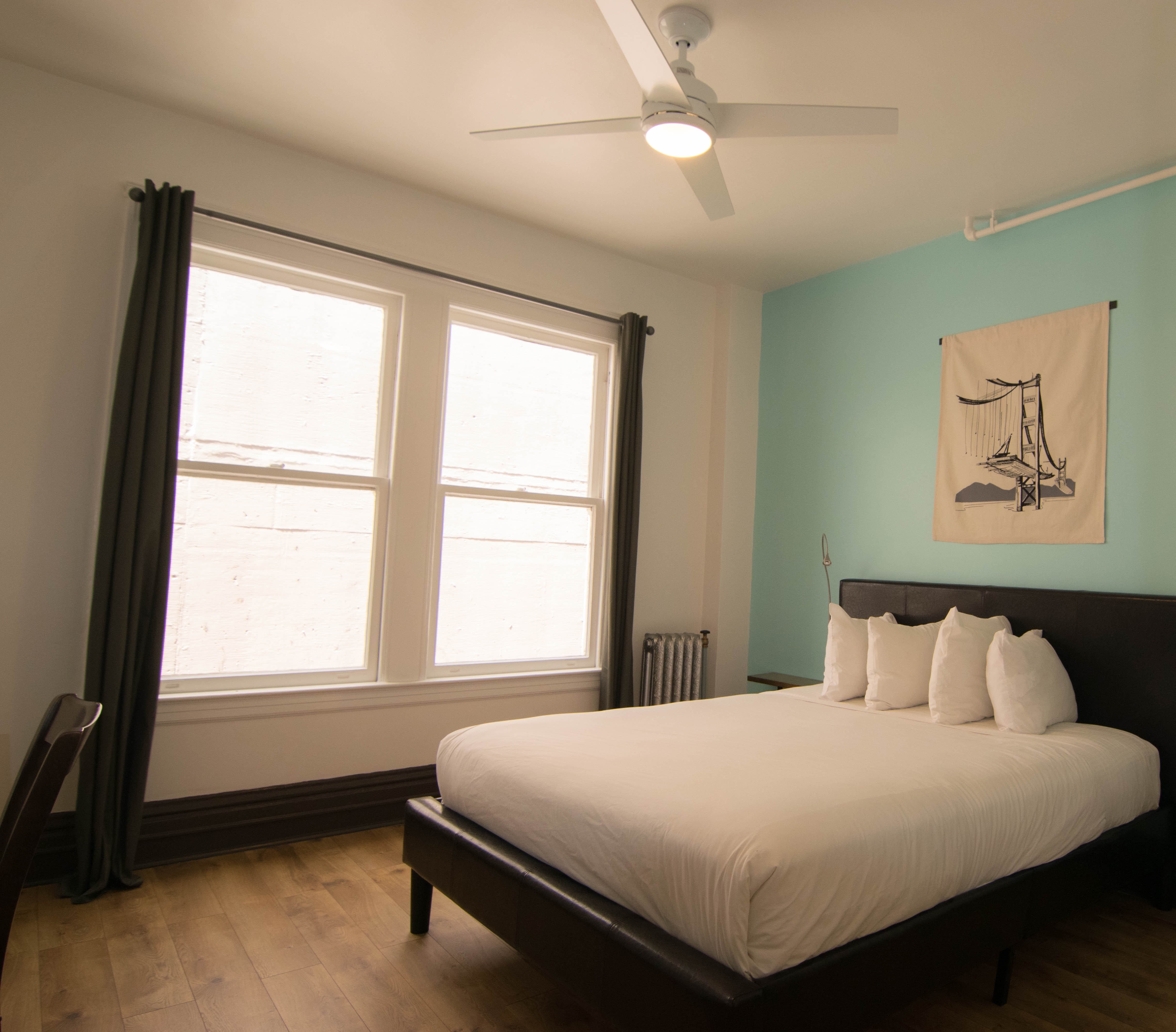 BARTLETT QUEENSIZE-DOPPELBETT - Airbnb