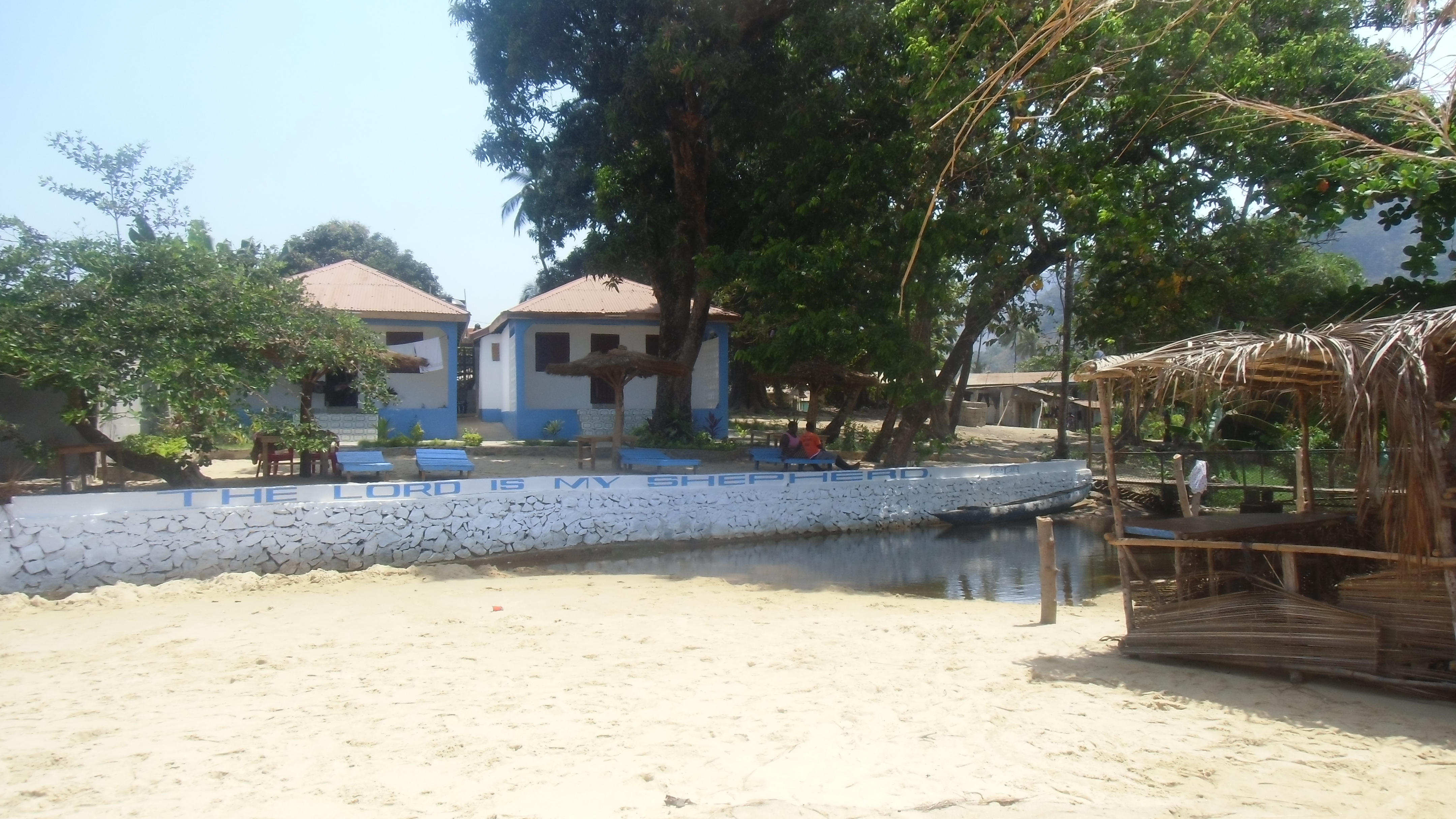 Tommy's Paradise Guesthouse on Lakka Beach