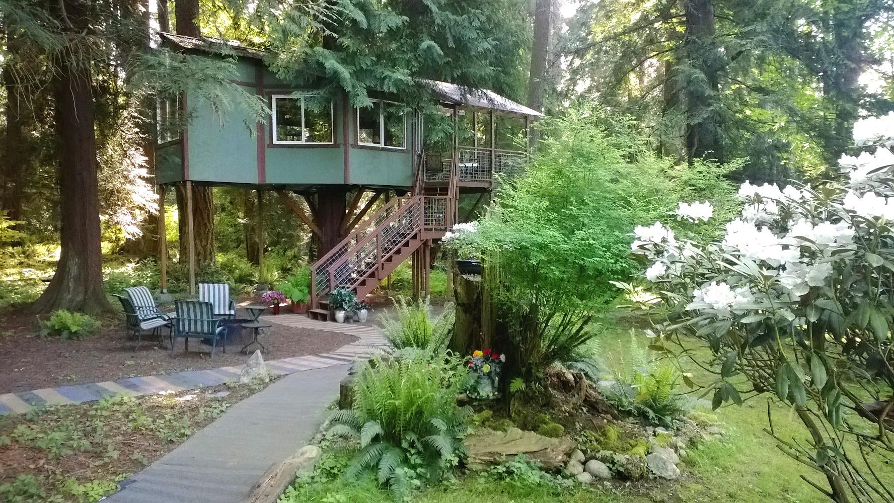 Tree House on Whidbey Island, WA Treehouses for Rent in Freeland, Washington, United States