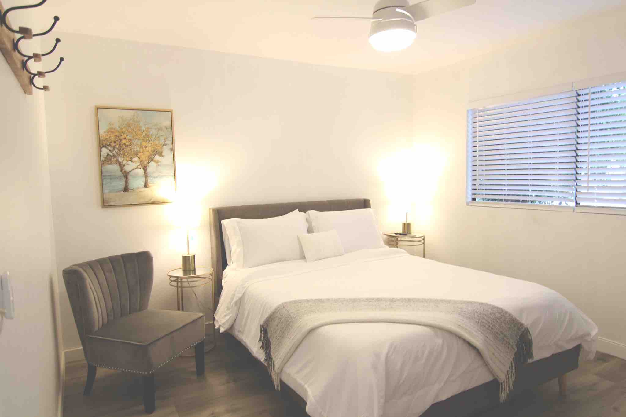 Modern Private Room near LAX and SoFi