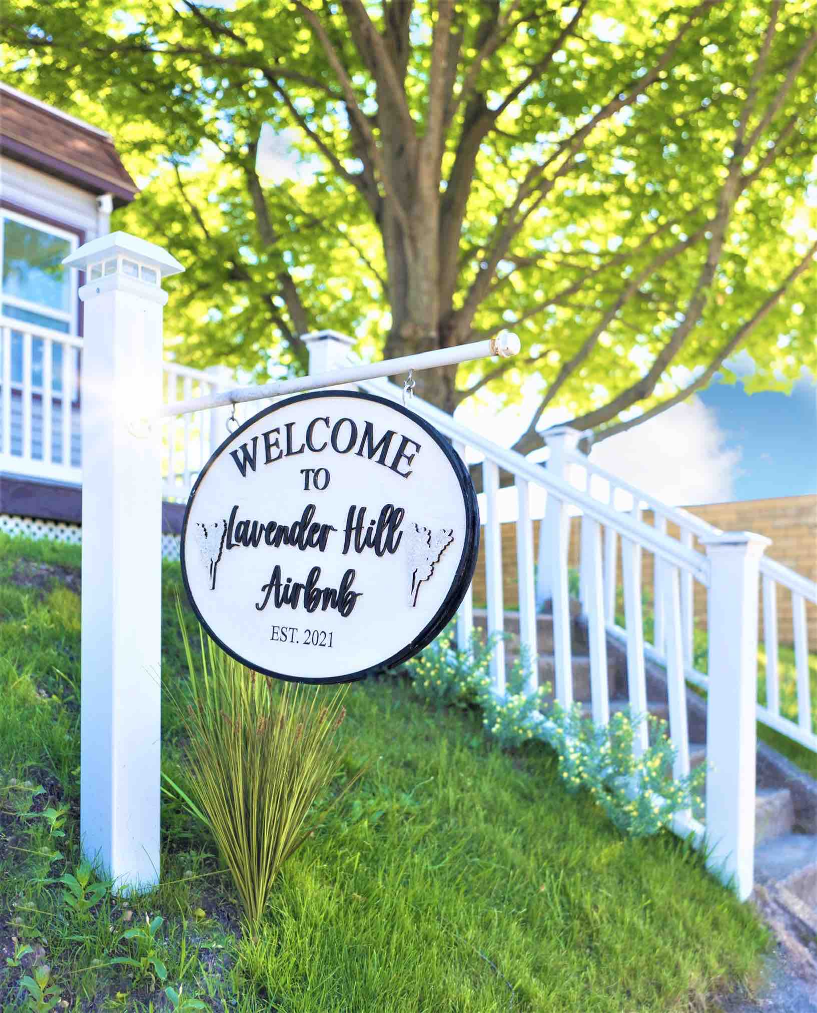 Lavender Hill Lake House Views +Near Dunes Houses for Rent in