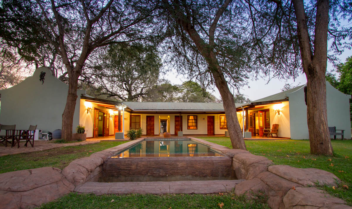 Thorn Tree House, Livingstone, Zambia