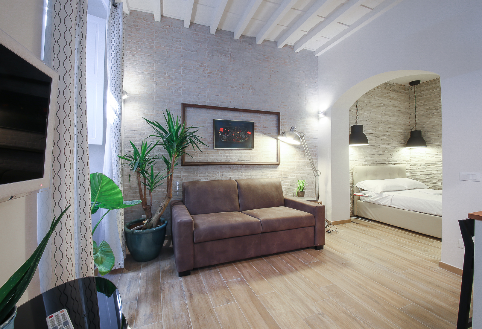 Rosa Loft near SANTA CROCE in Centro Storico, Florence
