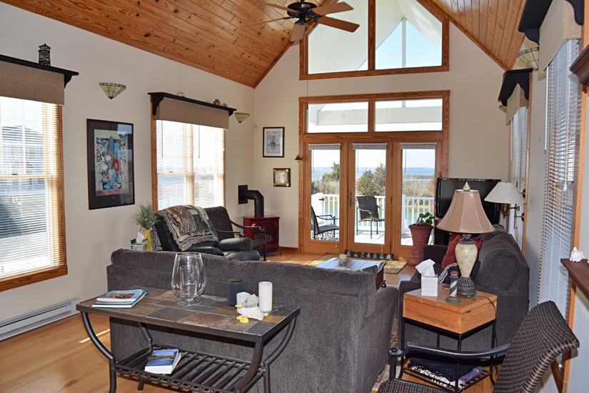 Sea Casa, Waterfront with Deep Water Dock