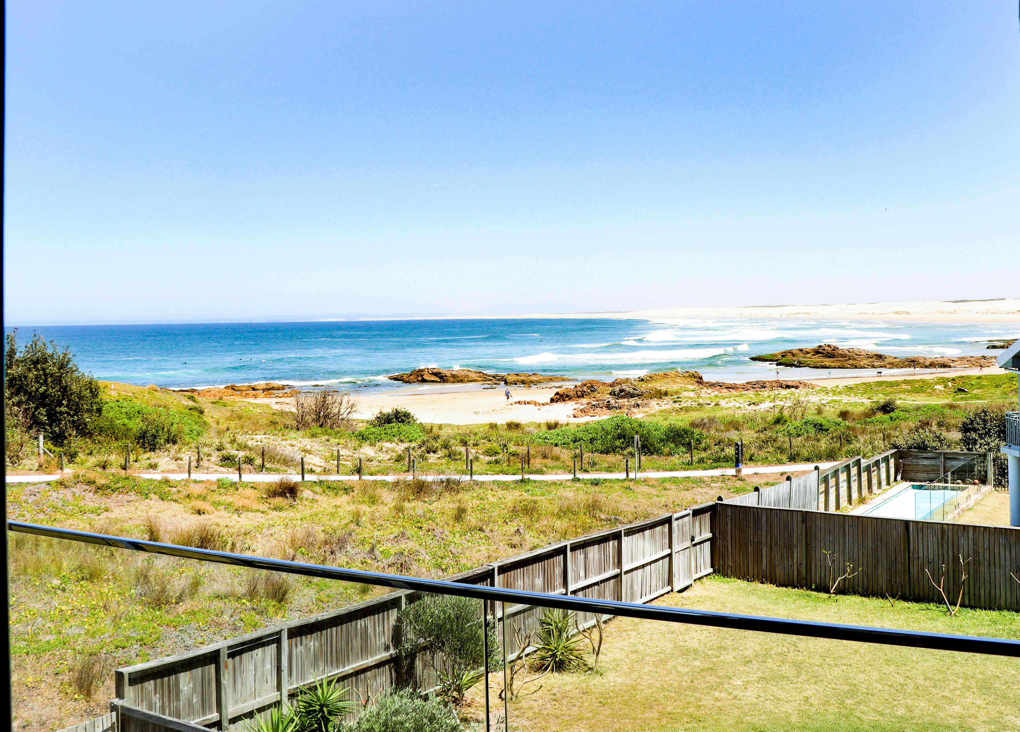 Beach house, Anna Bay - Birubi. Sunset/Ocean Views