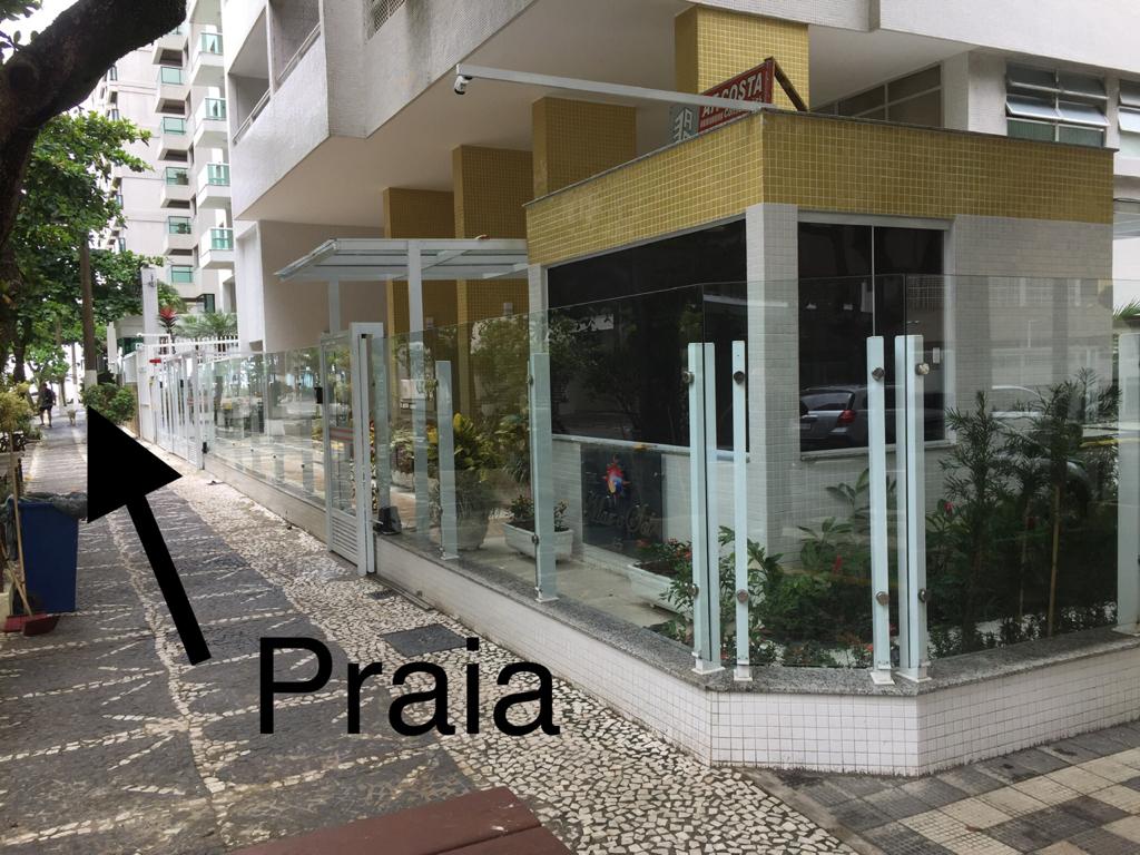 Apartment 50m from Pitangueiras-Guarujá Beach