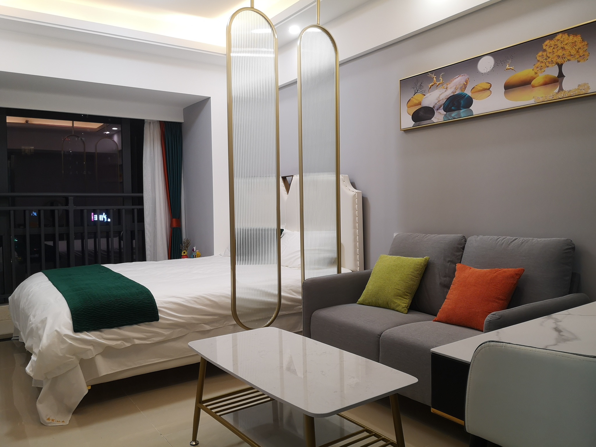 Airbnb爱彼迎 祝你今天愉快 你明天的愉快留着我明天再祝