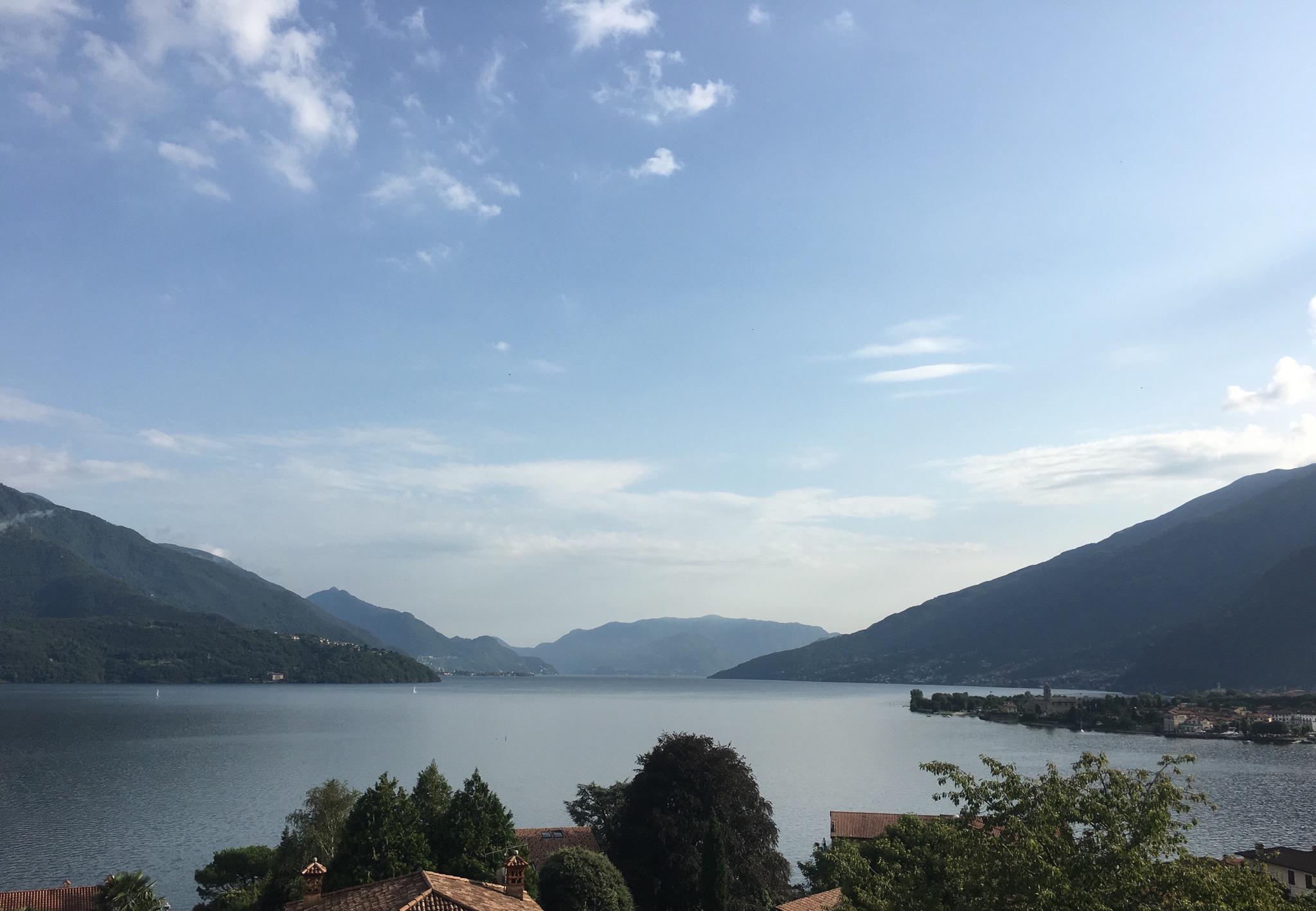 Casa Camelia, beautiful lake view