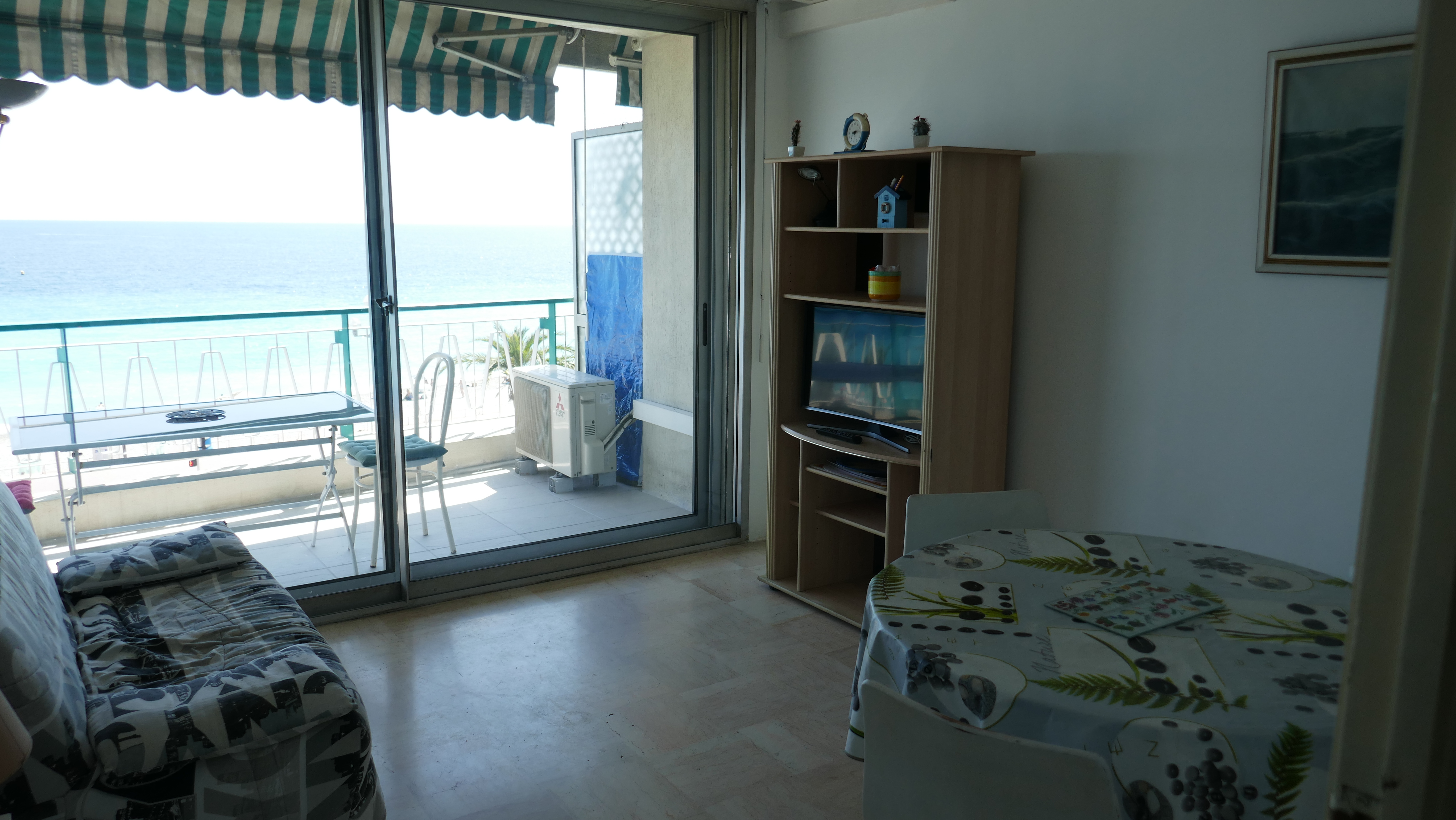 Studio Promenade Des Anglais Avec Balcon Vue Mer Apartments For Rent In Nice Provence Alpes Cote D Azur France Studio Promenade Des Anglais Avec Balcon Vue Mer Apartments For Rent In Nice Provence Alpes Cote D Azur France