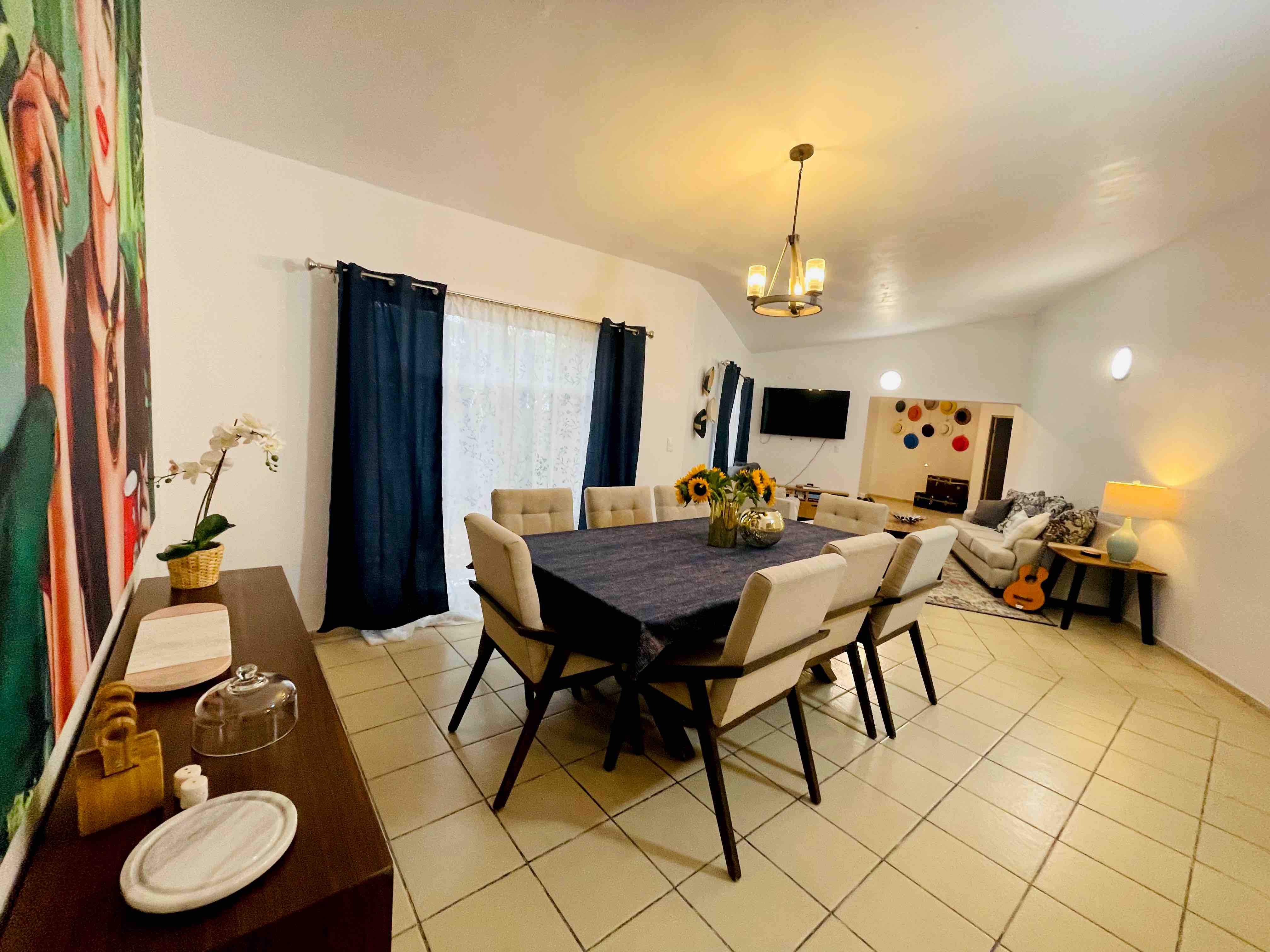 5 bedrooms in the historic center