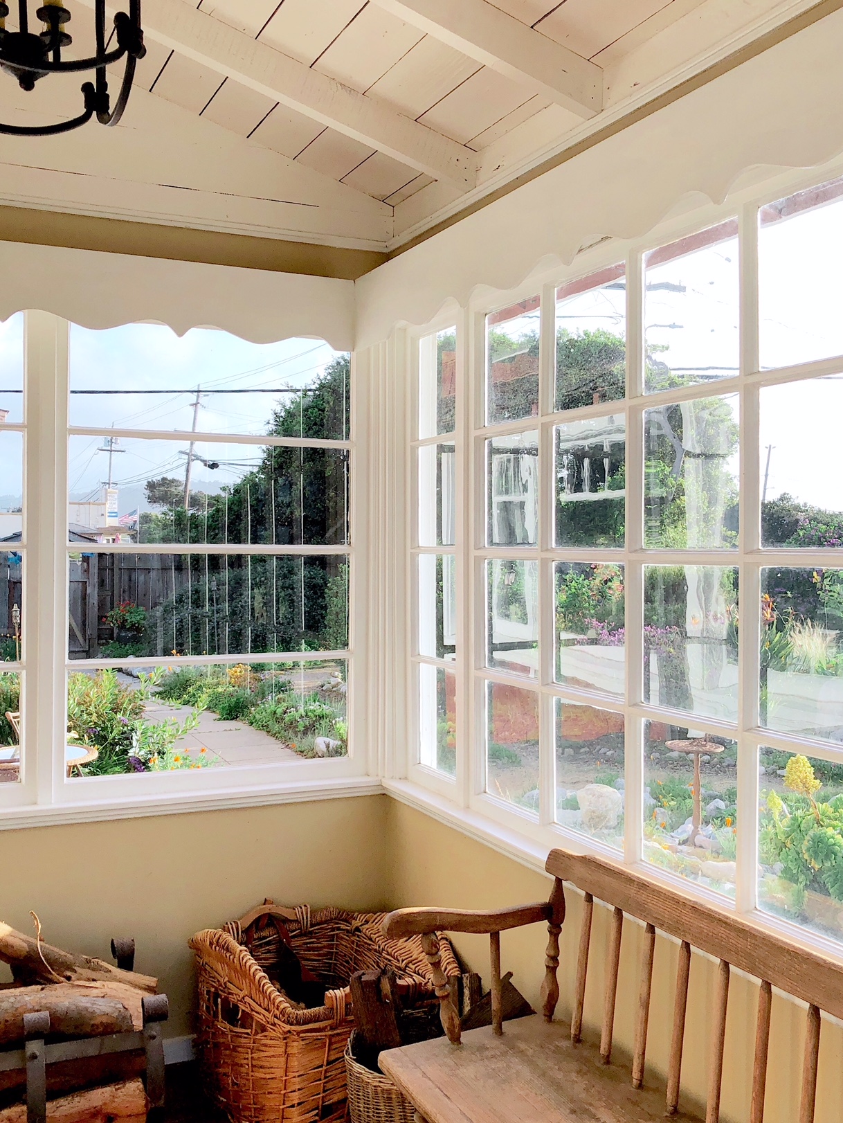 Historic Landmark House room 3 Houses for Rent in Seaside