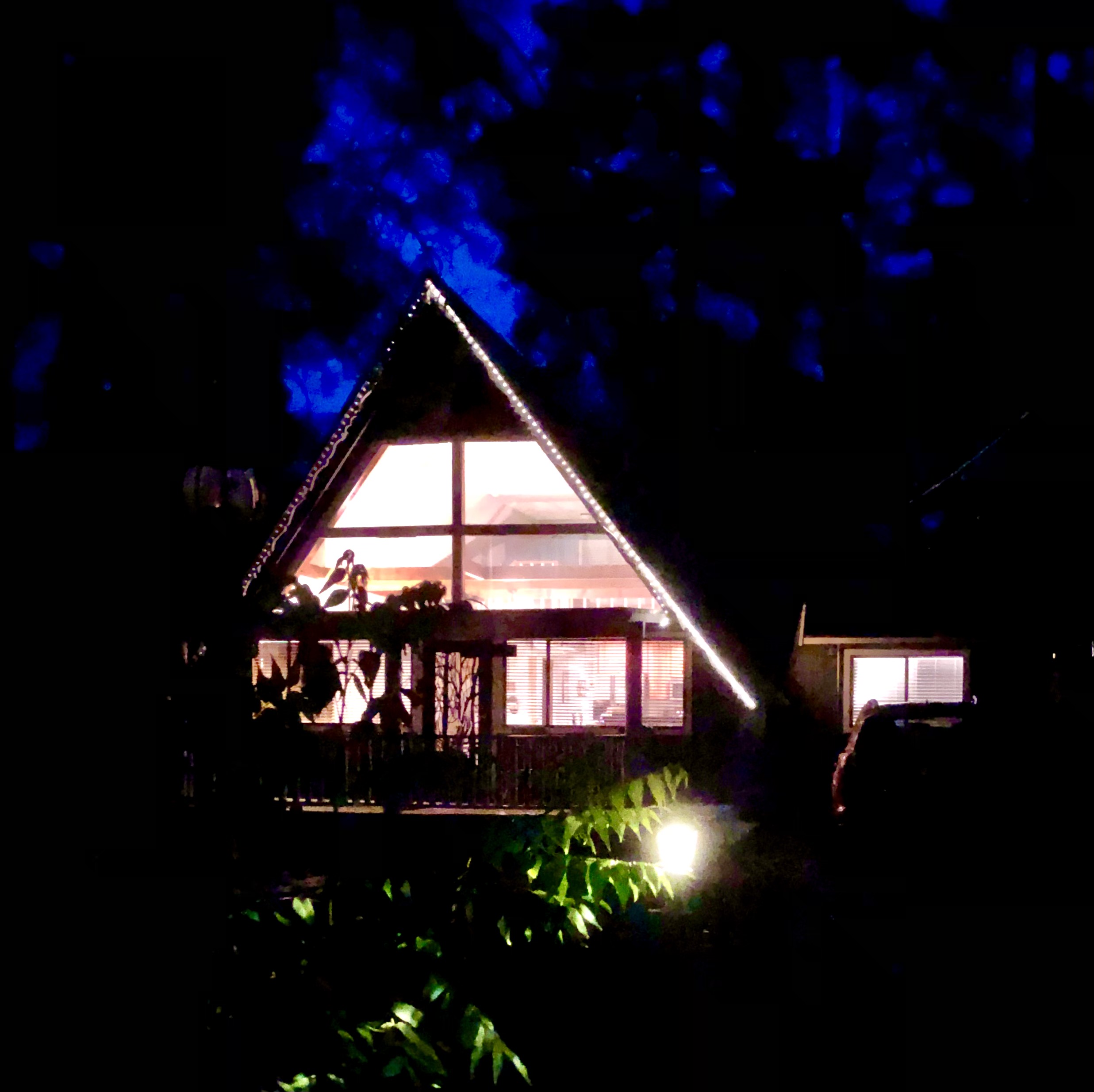 2 bed + loft, 2 bath cabin in scenic small town Cabins for Rent in