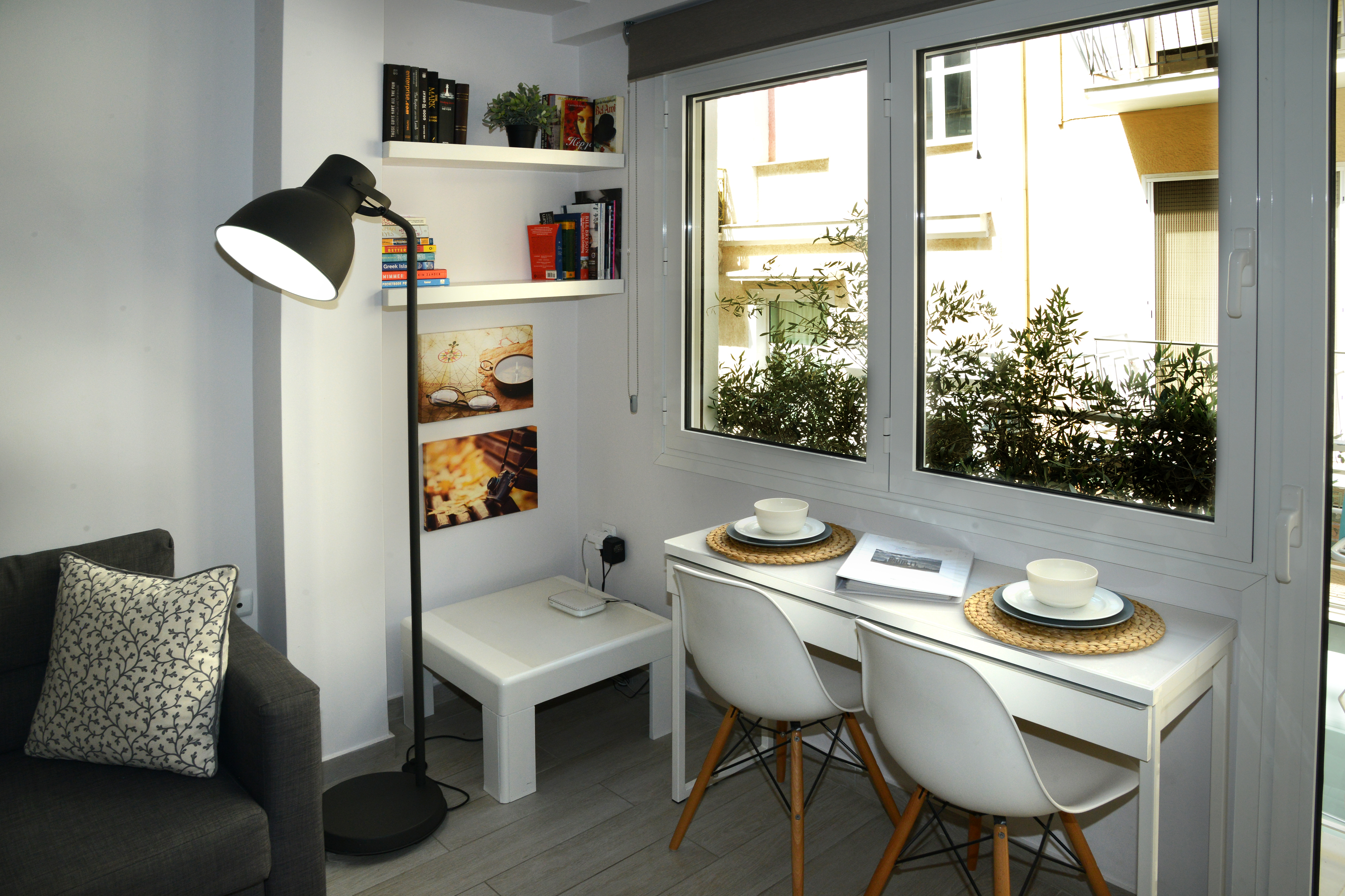 COZY APARTMENT IN PLAKA, WALK TO ACROPOLIS