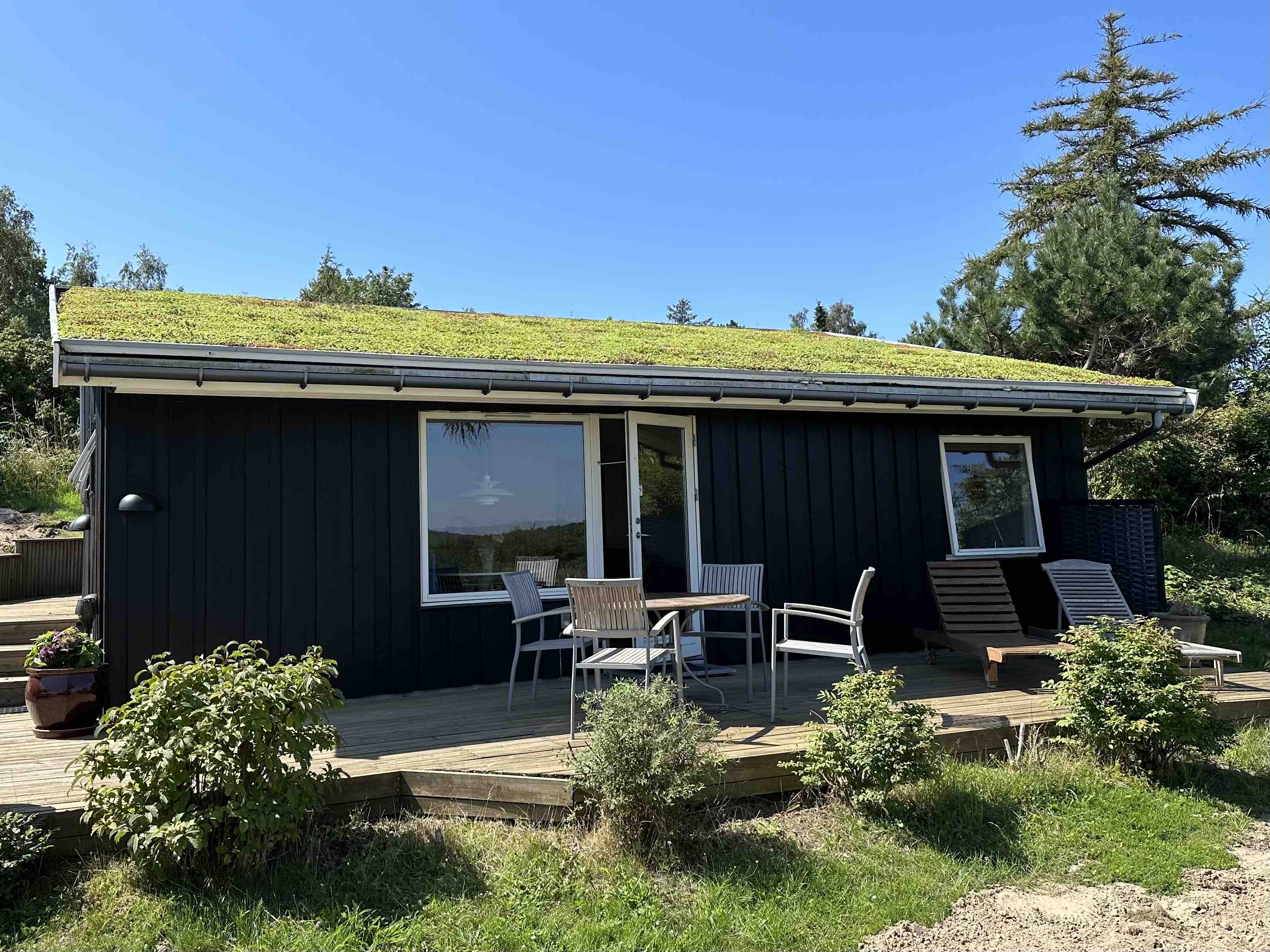 Unique guest house with view
