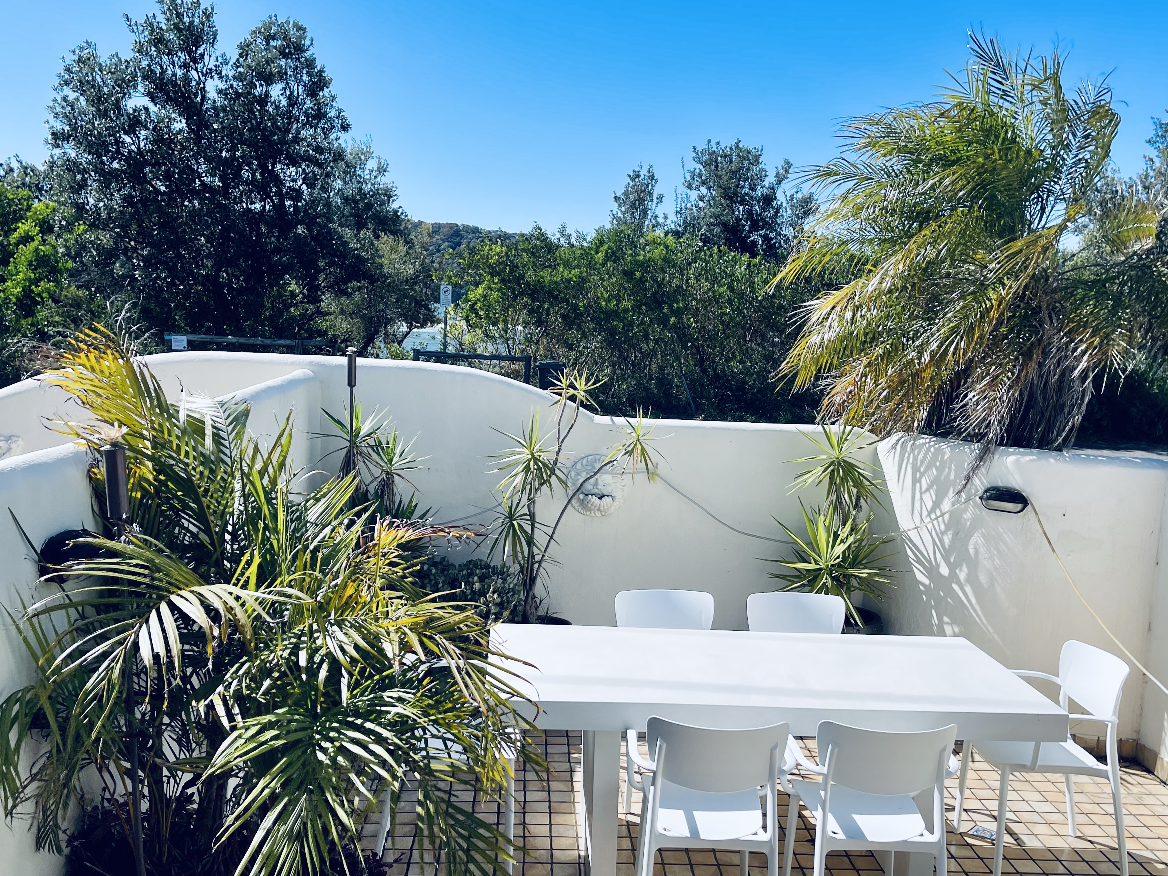 Beachside Villa - Pet - Work - Family Friendly