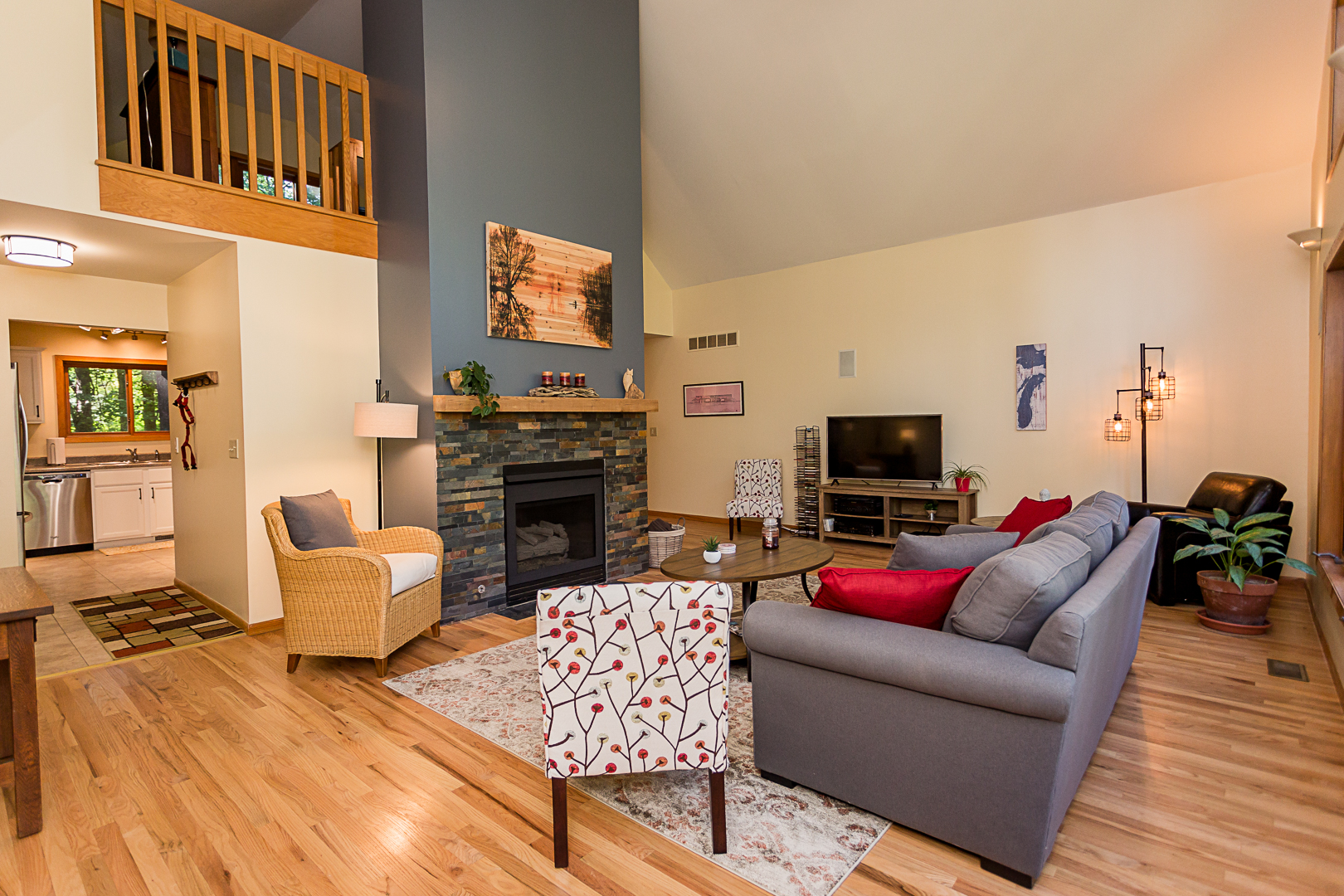 "The Pines" in Union Pier Yearround getaway Cottages for Rent in