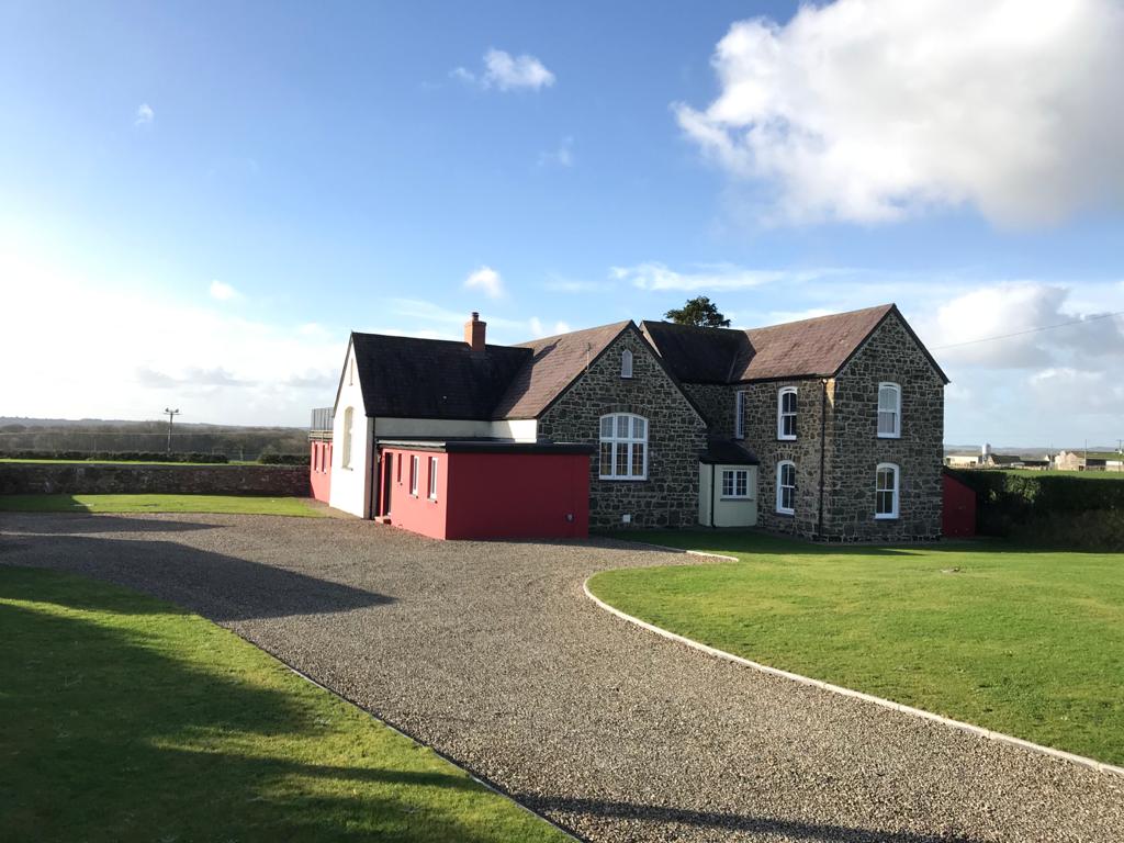 The Old Schoolhouse, near Haverfordwest Houses for Rent in Crundale