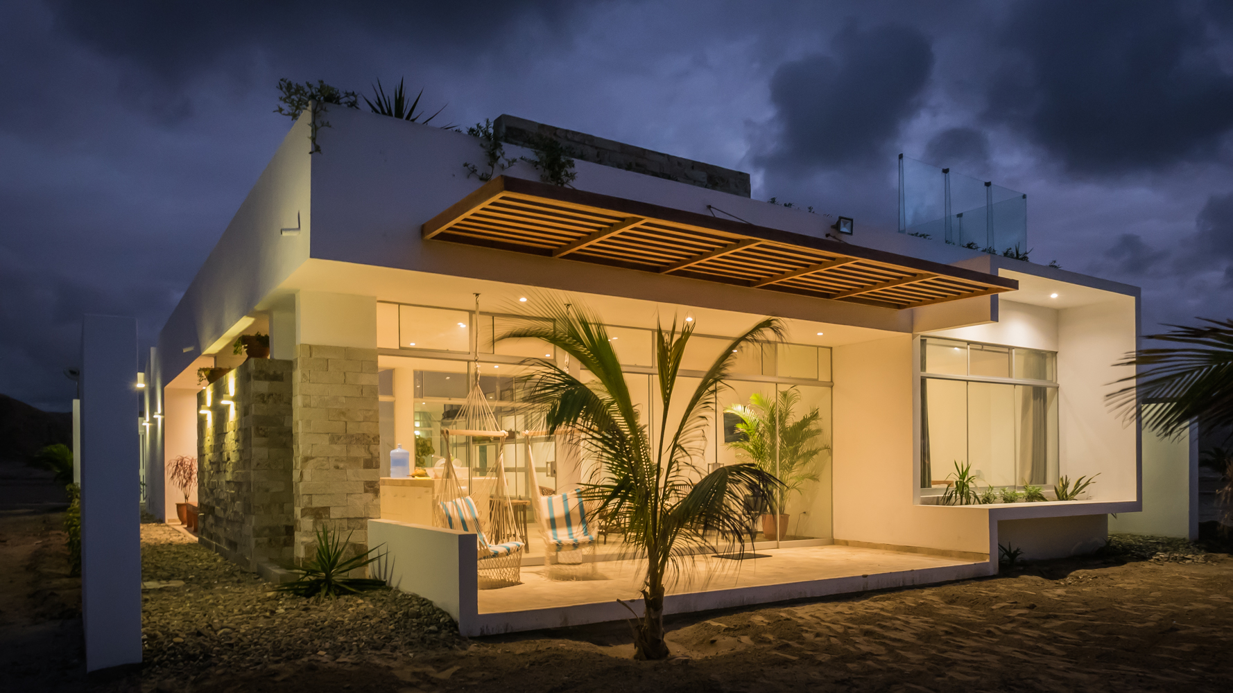 House in Los Orgános, Máncora, Piura.@
