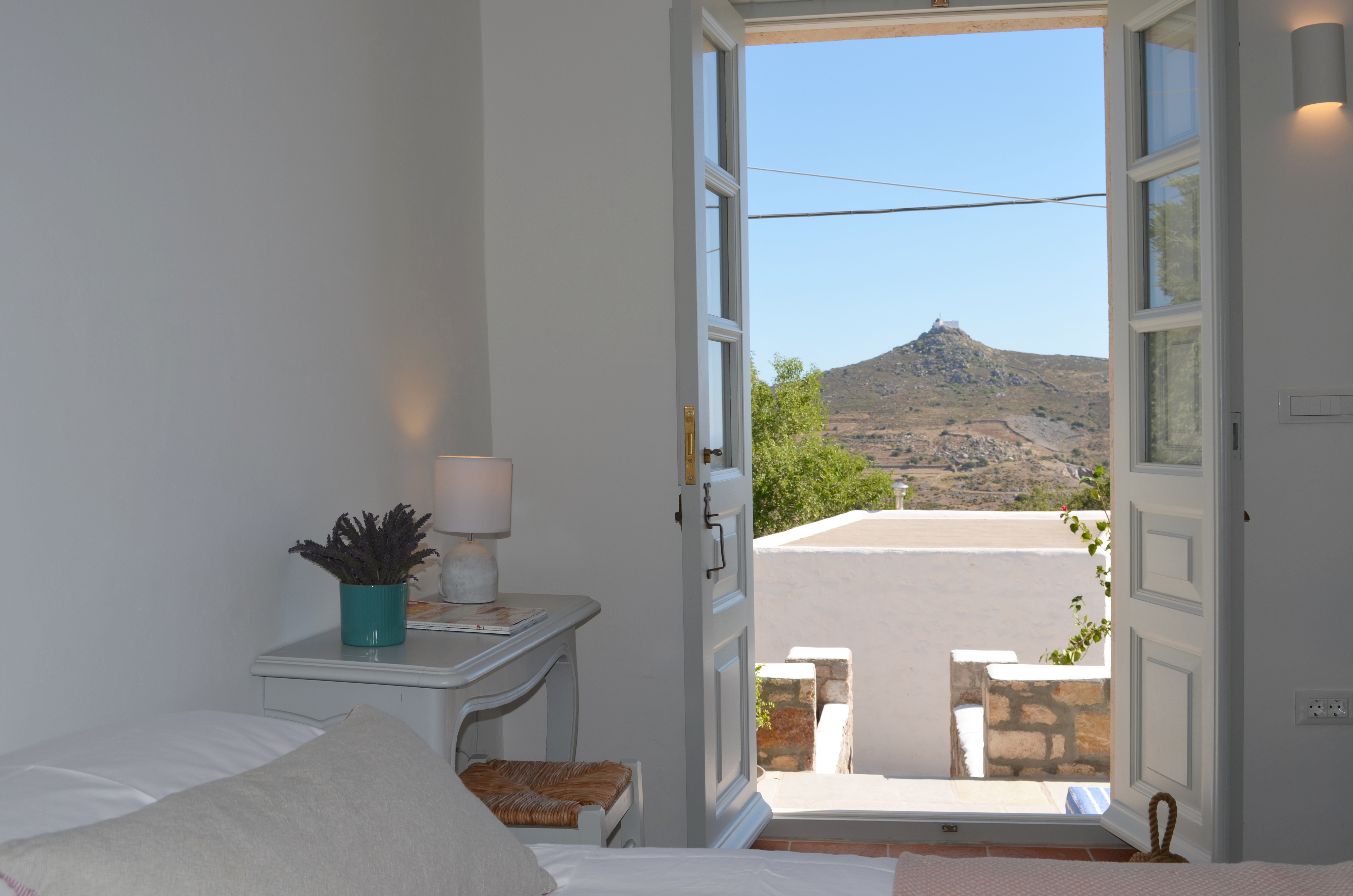 A-Patmos, minimal private studio in Chora
