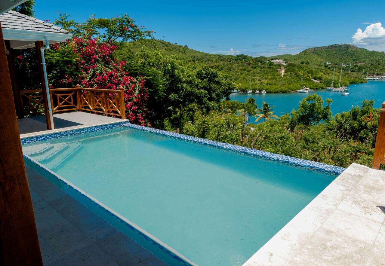 Luxury villa, stunning views, fantastic location