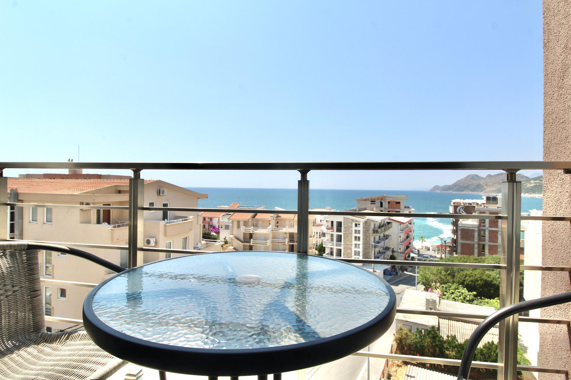 1bd Sea View Apt in Veliki Pjesak w/ Balcony Dzemo