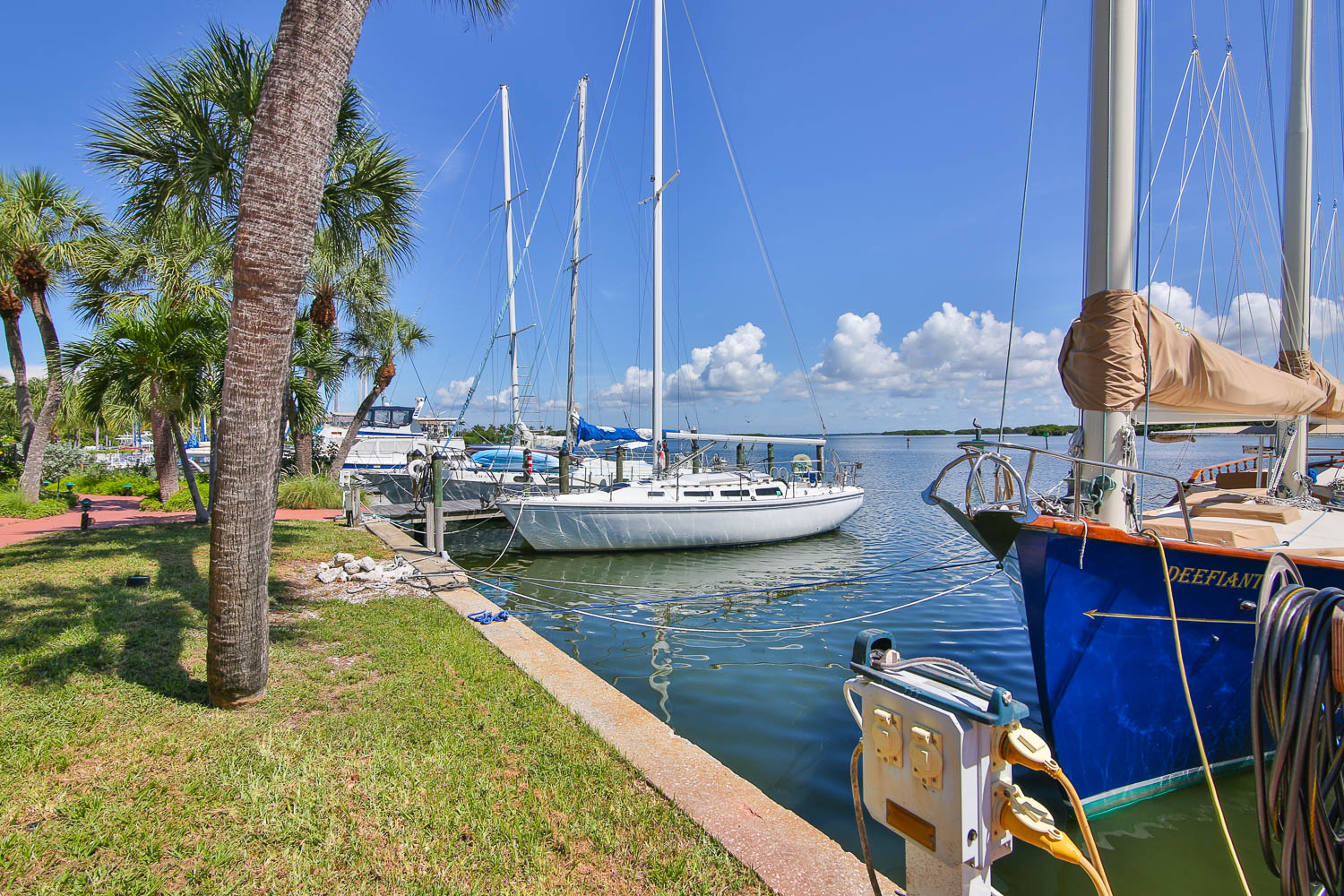 Longboat Key Condo at Dock on the Bay 8 Condominiums for Rent in