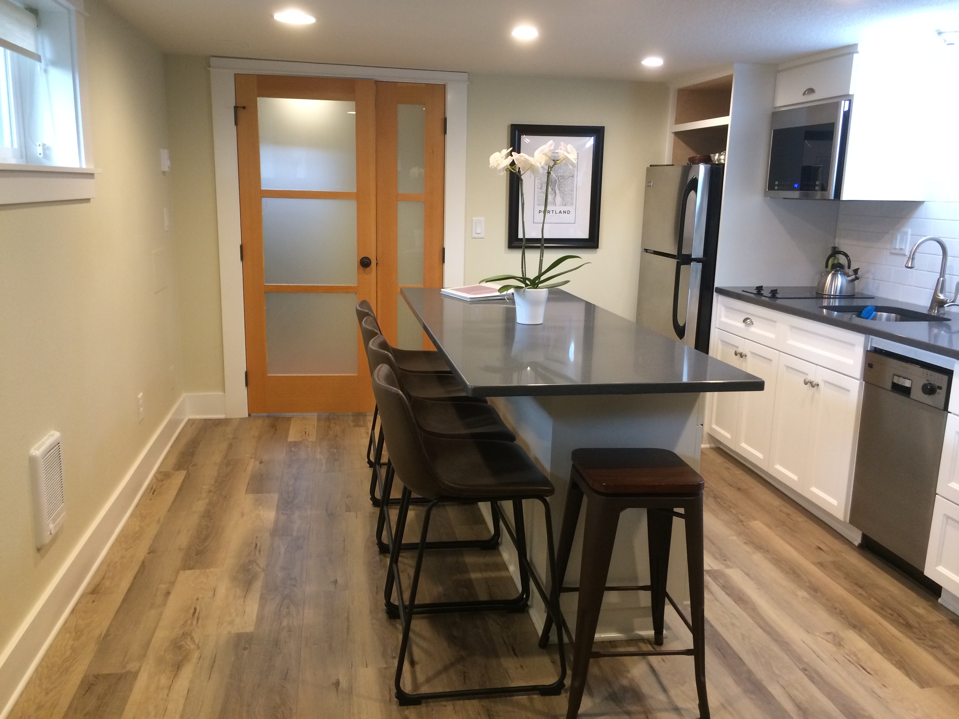 Modern Apartments For Rent Woodstock Portland for Small Space