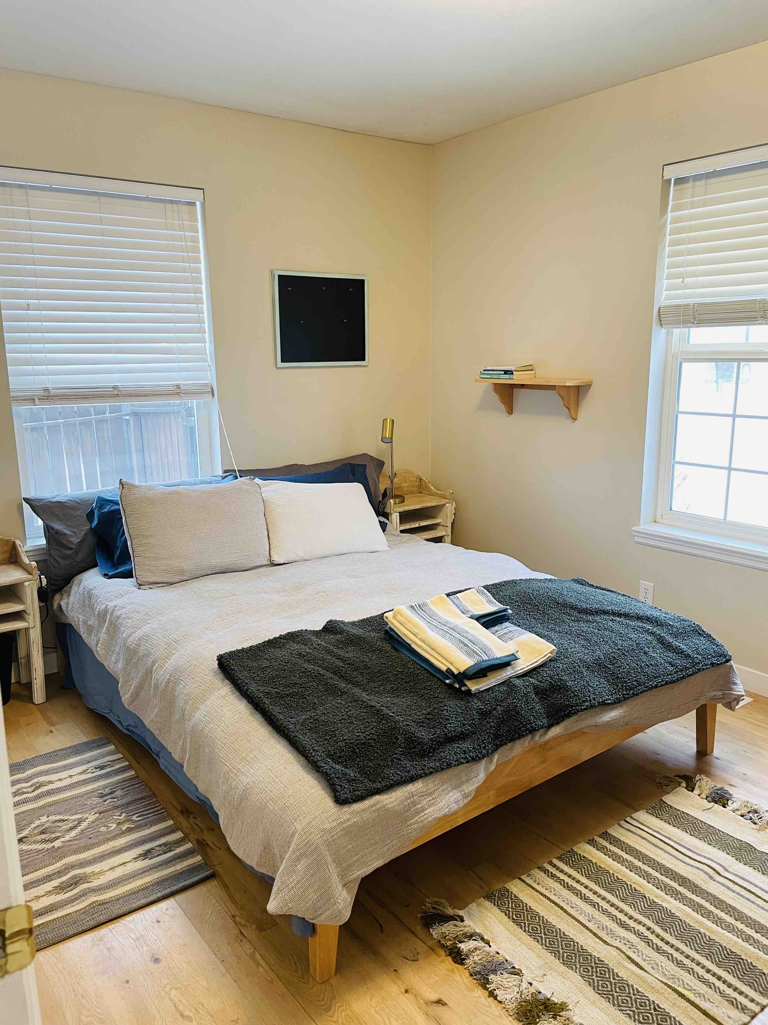 Peaceful room w/ private bathroom in Bozeman, Bozeman
