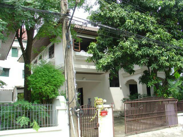 ็Home with club house in Pra Wet, Bangkok