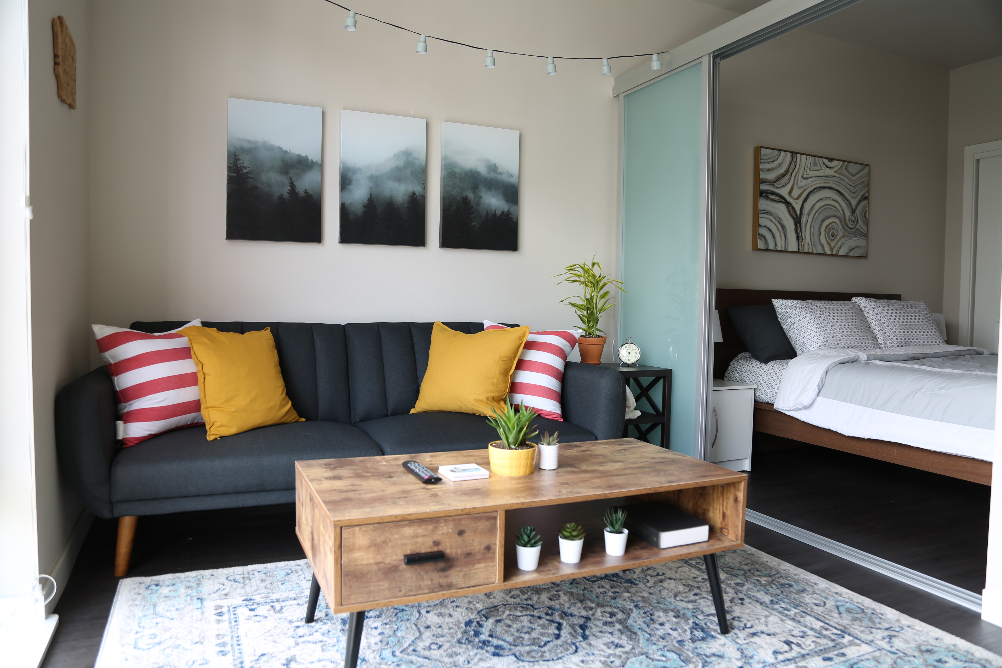 Queen Anne Abode - 1 Block from CPA - Free Parking
