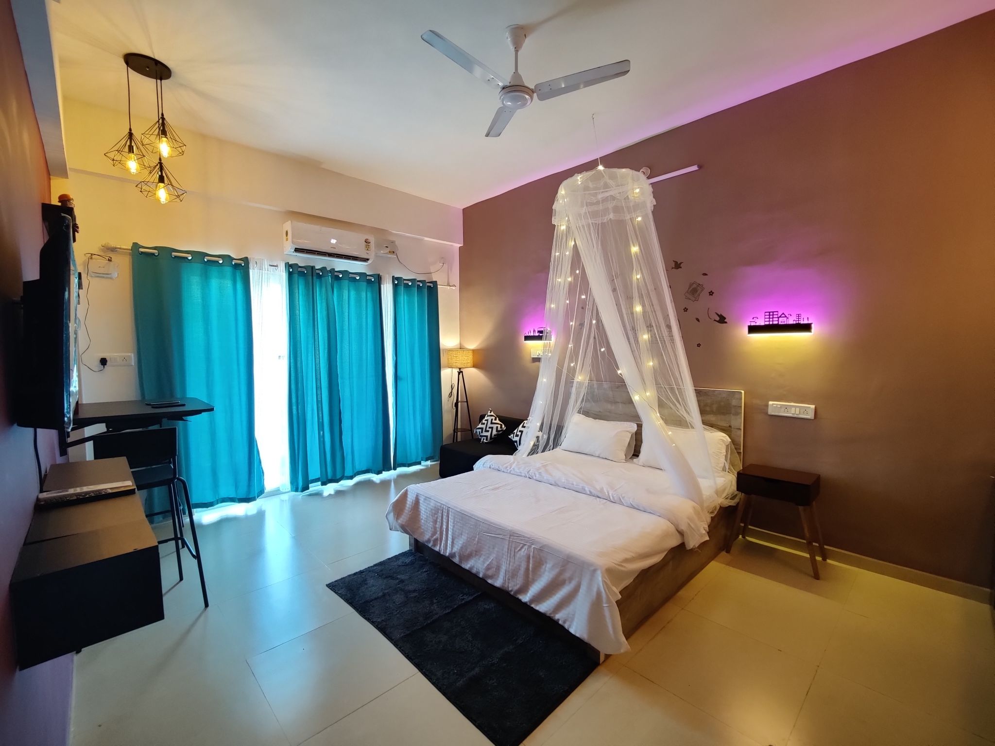 Aesthetic Bliss, Karjat
