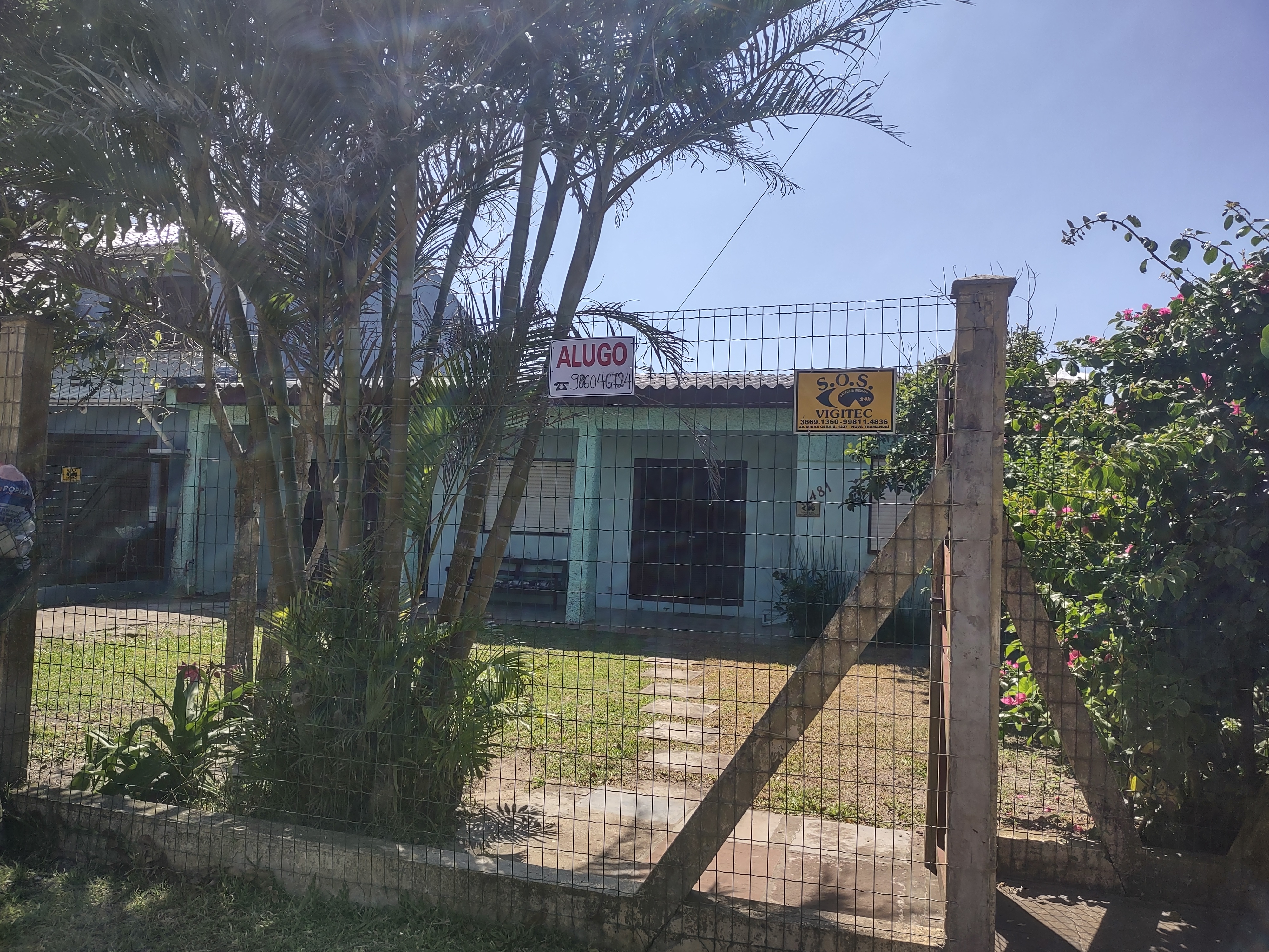 Coastal house with great location