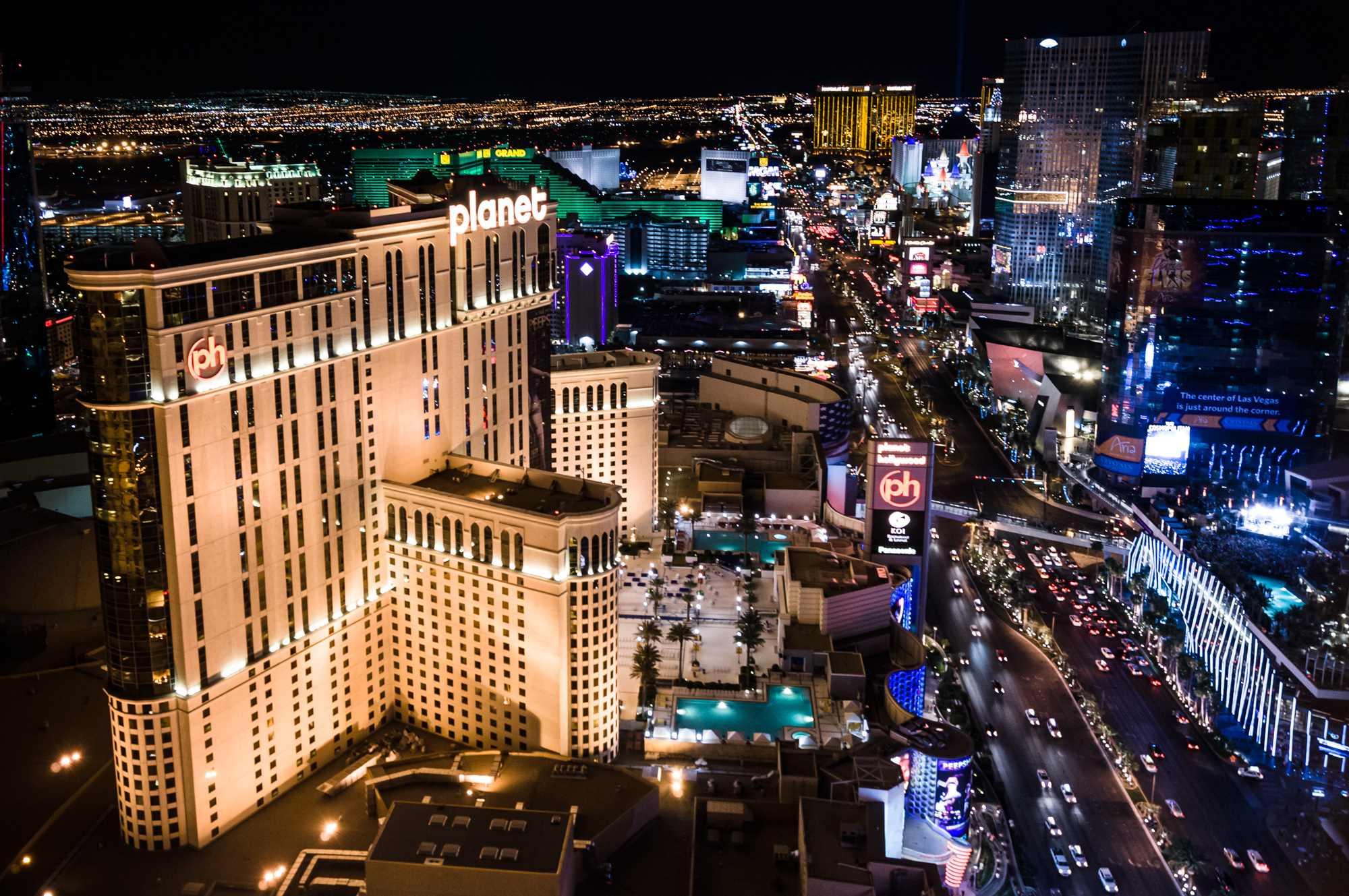 Modern HILTON GRAND 1 bdrm KING grand suite in Unincorporated Areas, Clark County Nv
