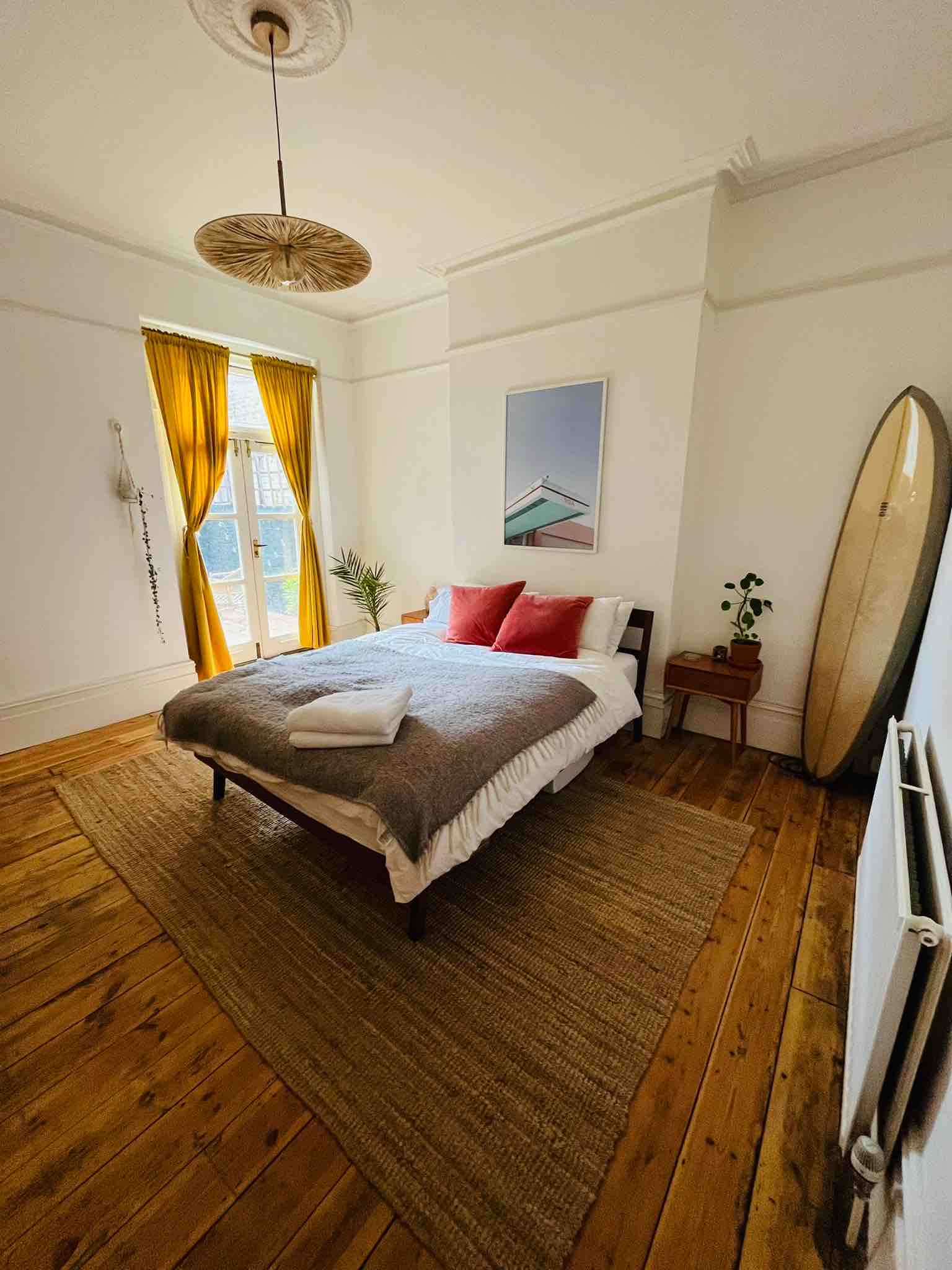 Tidal pool apartment with seaview.